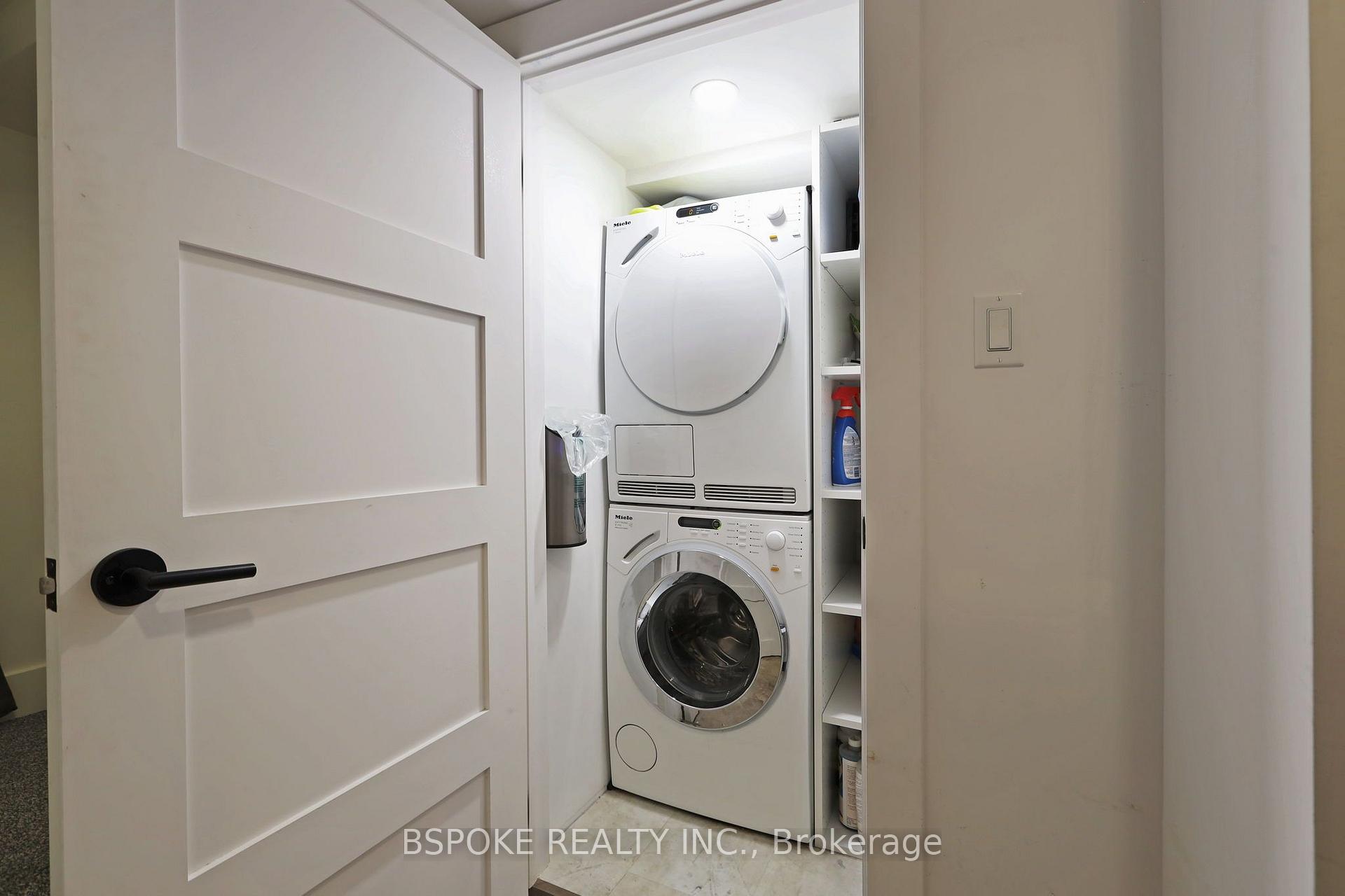 Photo 27 of 126 Oakcrest Avenue, Toronto, East End-Danforth — HOMEH