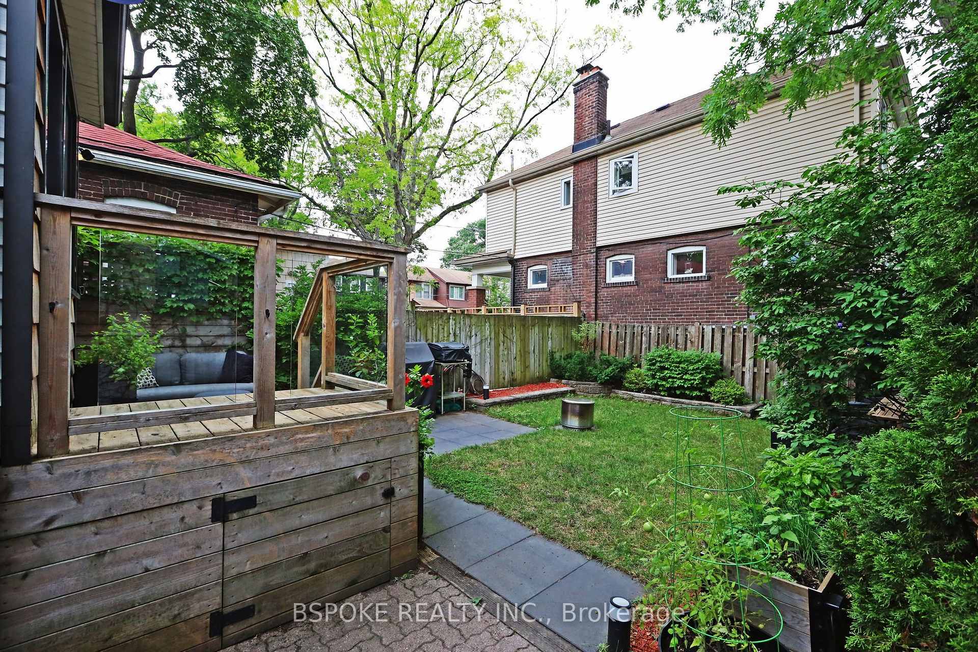 Photo 31 of 126 Oakcrest Avenue, Toronto, East End-Danforth — HOMEH