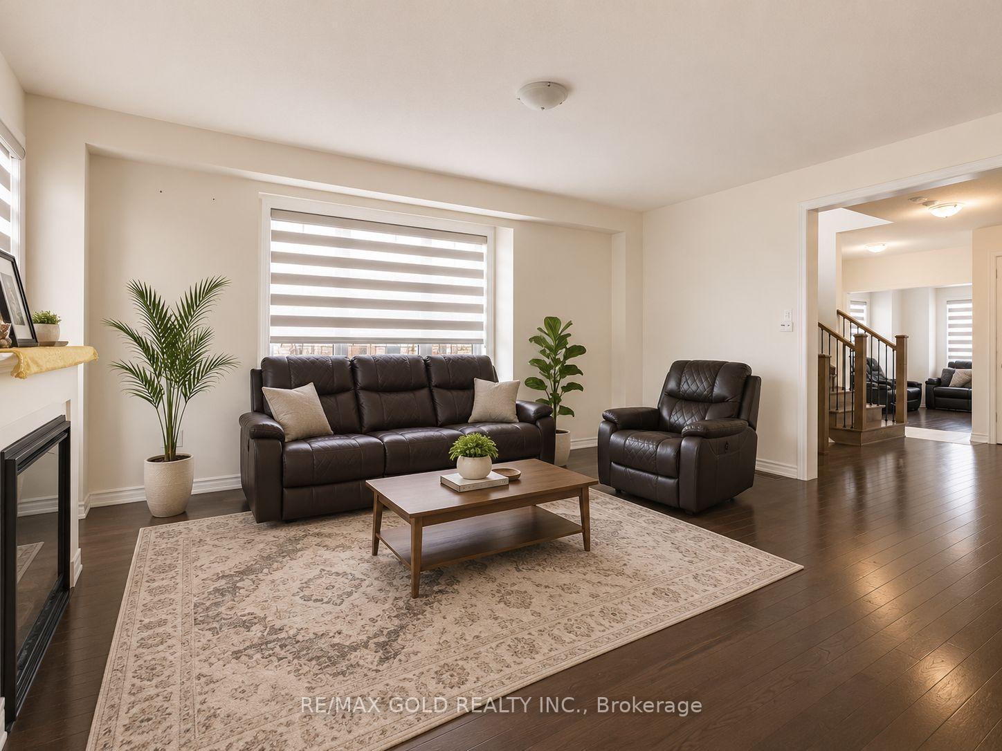 Photo 19 of 37 Peak Drive, Brampton, Credit Valley — HOMEH