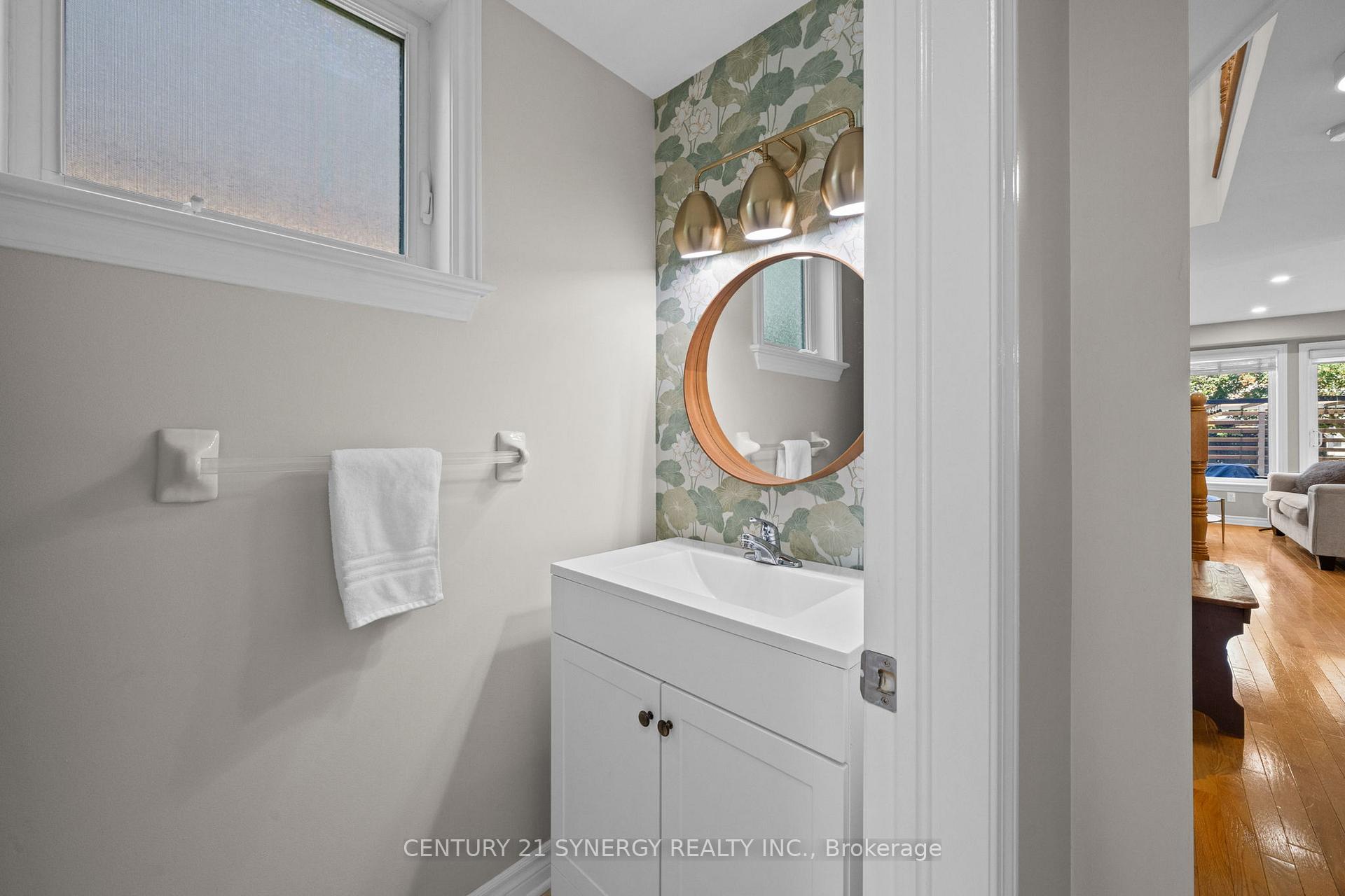 Photo 6 of 512 Cherokee Way, Ottawa, Stittsville (North) — HOMEH