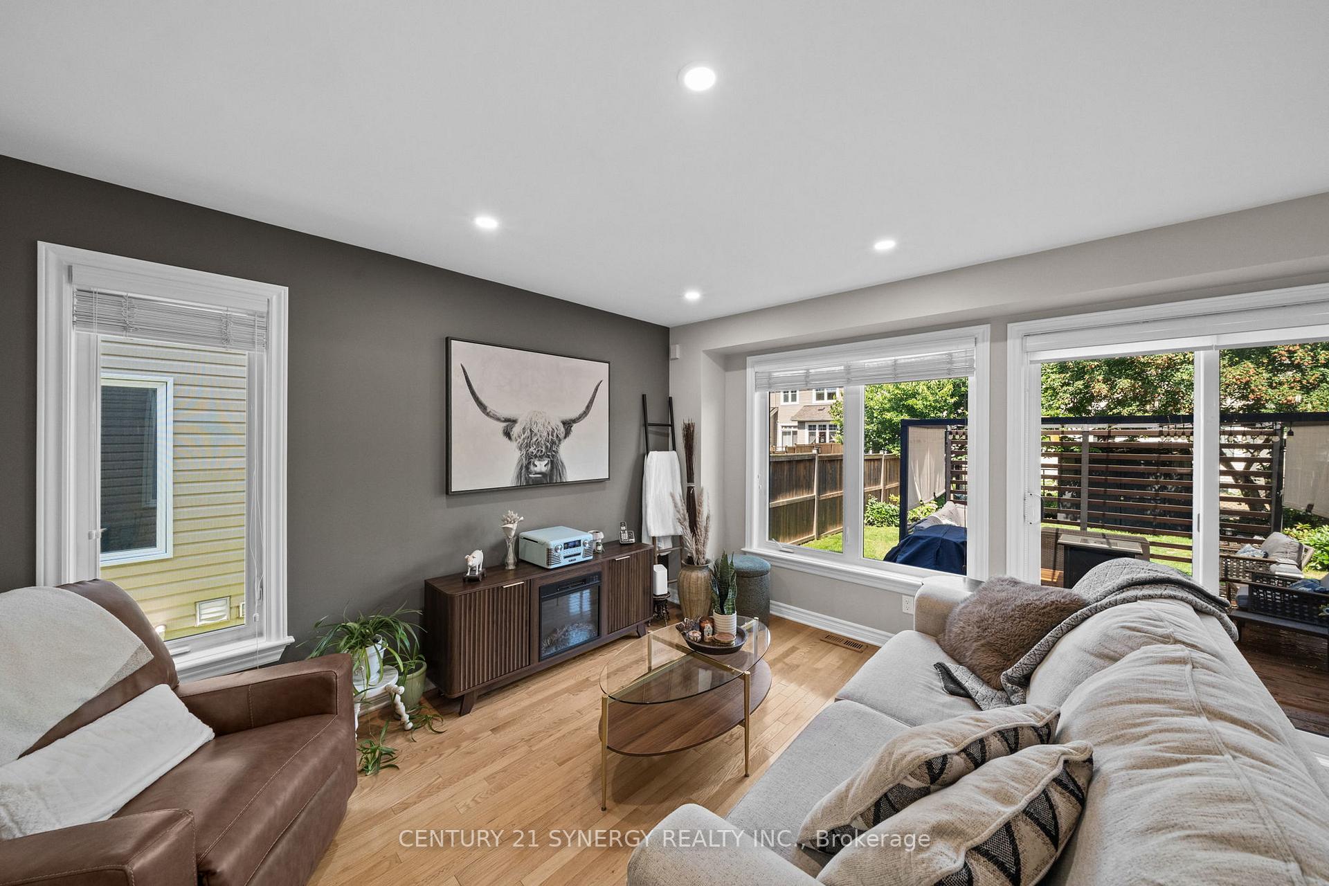 Photo 15 of 512 Cherokee Way, Ottawa, Stittsville (North) — HOMEH