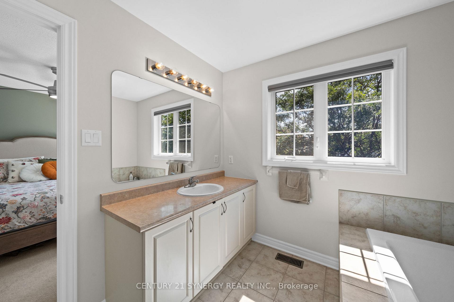 Photo 21 of 512 Cherokee Way, Ottawa, Stittsville (North) — HOMEH