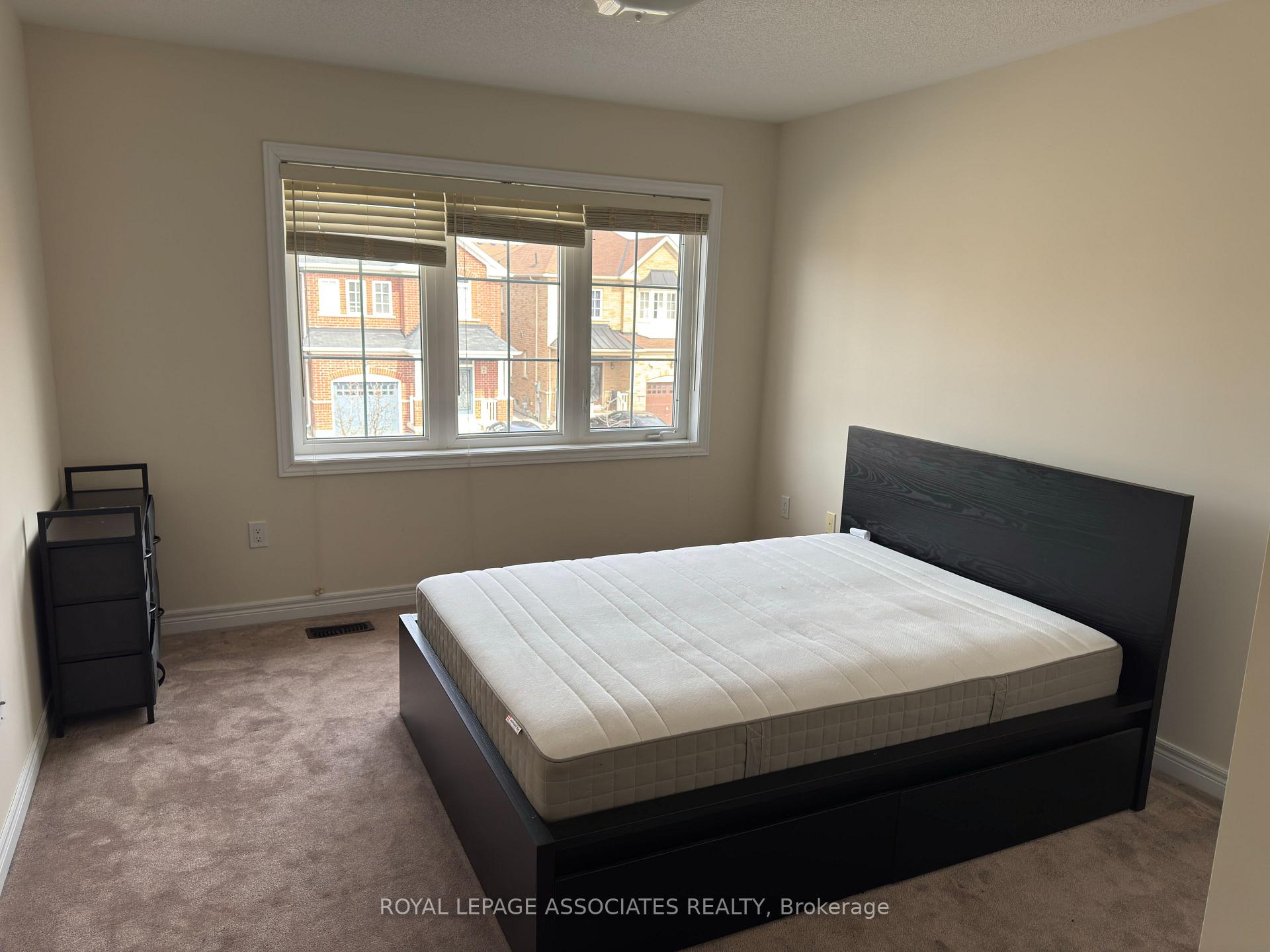 Photo 8 of Unit Upper Lv, 75 Meltwater Crescent, Brampton, Bram East — HOMEH