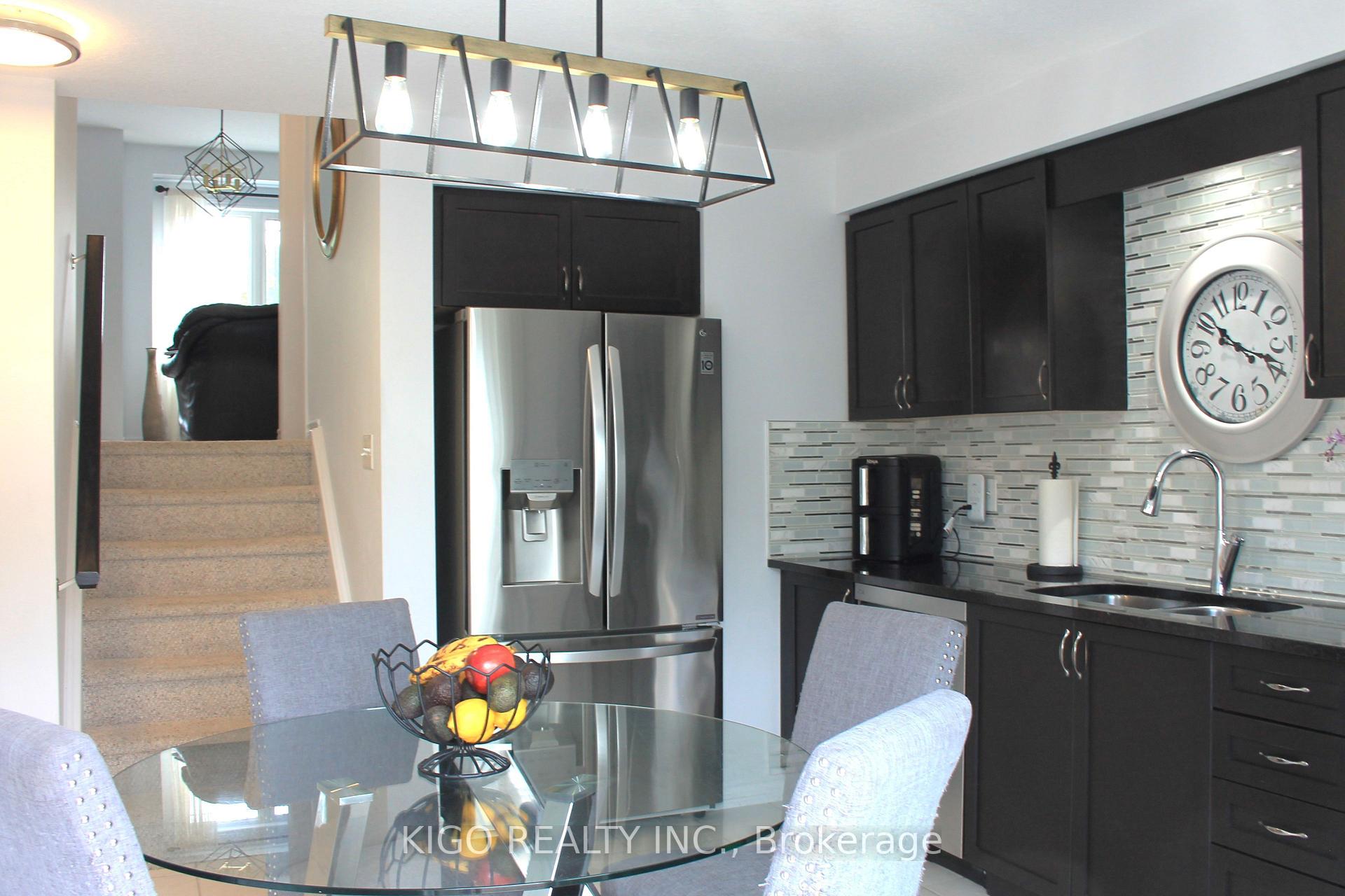 Photo 7 of Unit 21, 12 Poplar Drive, Cambridge, Silver Heights — HOMEH
