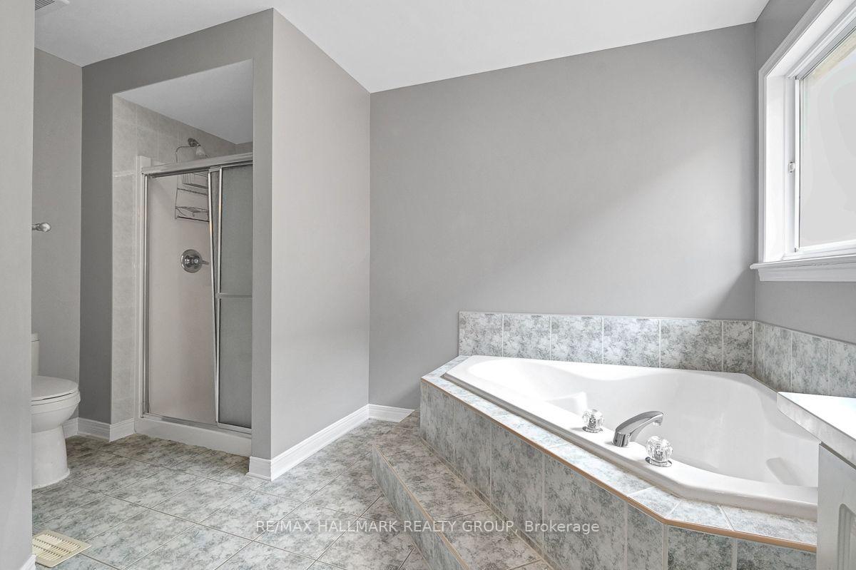 Photo 20 of 55 Maple Stand Way, Ottawa, Barrhaven East — HOMEH