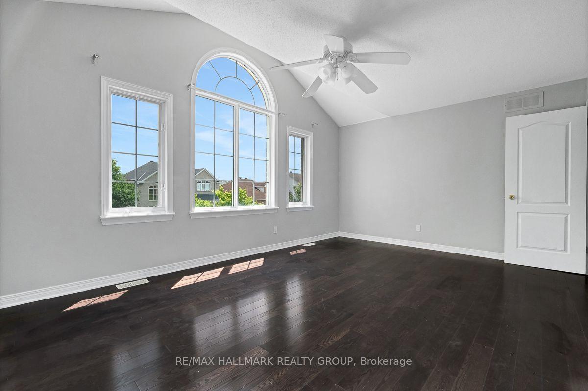 Photo 25 of 55 Maple Stand Way, Ottawa, Barrhaven East — HOMEH