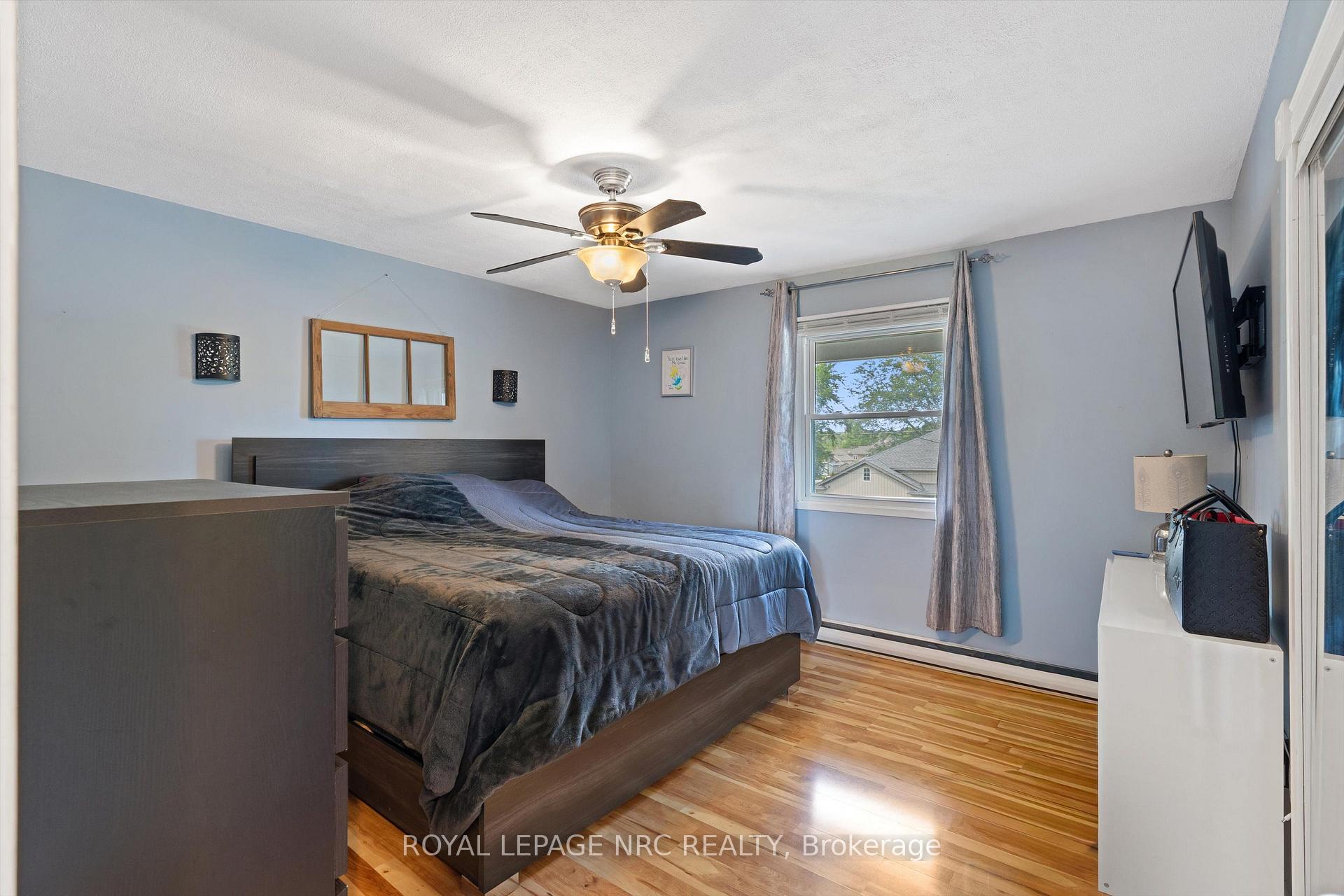 Photo 21 of 11 Connaught Avenue, Thorold, Port Robinson — HOMEH