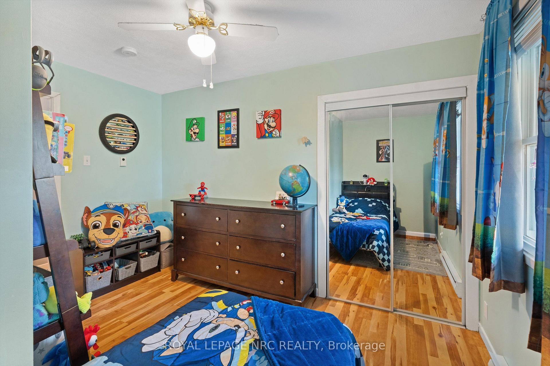 Photo 24 of 11 Connaught Avenue, Thorold, Port Robinson — HOMEH