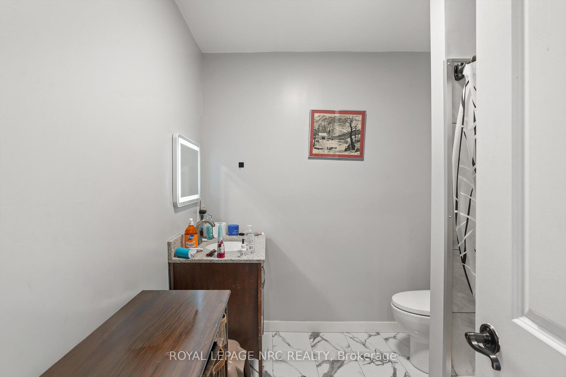 Photo 36 of 11 Connaught Avenue, Thorold, Port Robinson — HOMEH
