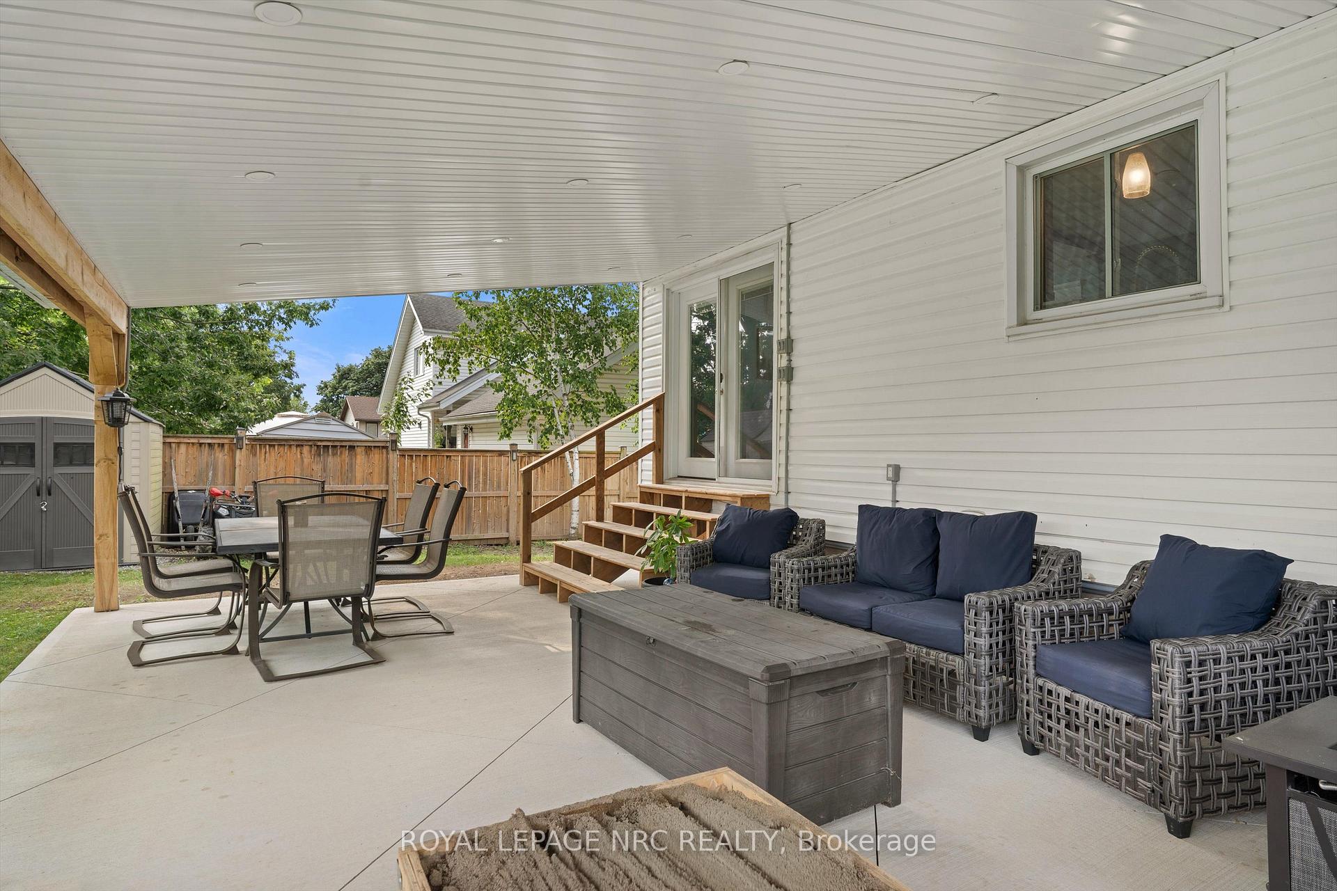 Photo 41 of 11 Connaught Avenue, Thorold, Port Robinson — HOMEH