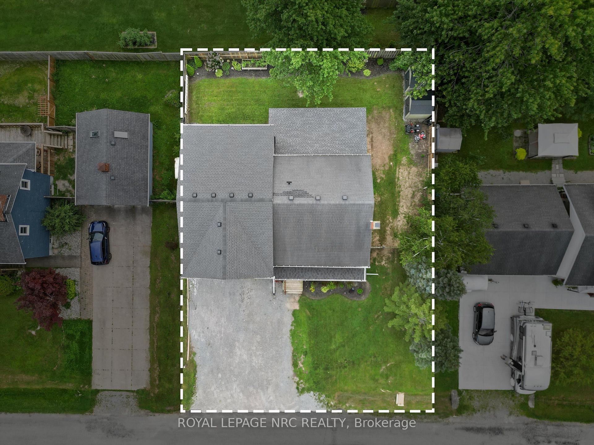Photo 45 of 11 Connaught Avenue, Thorold, Port Robinson — HOMEH