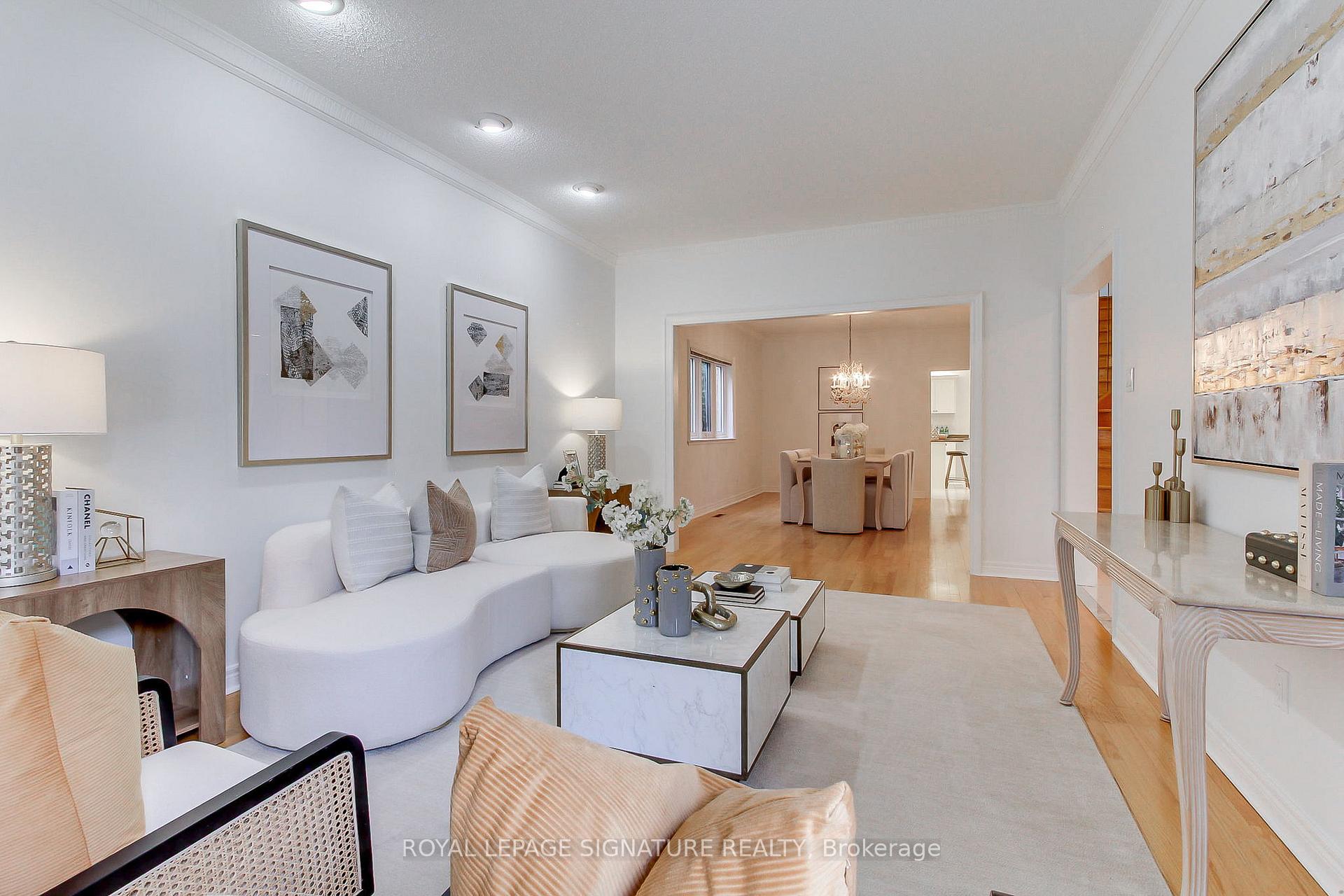 Photo 8 of 70 Graydon Crescent, Richmond Hill, Bayview Hill — HOMEH