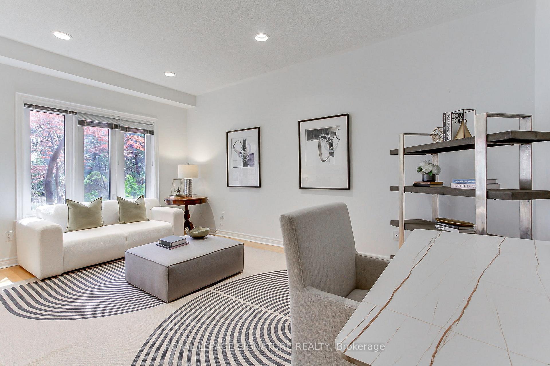 Photo 22 of 70 Graydon Crescent, Richmond Hill, Bayview Hill — HOMEH