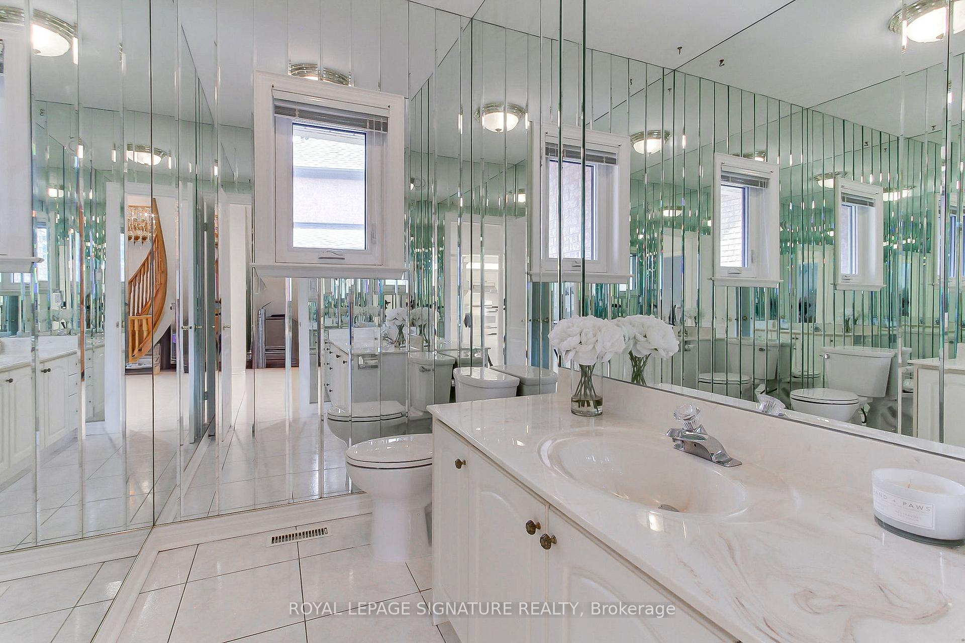 Photo 24 of 70 Graydon Crescent, Richmond Hill, Bayview Hill — HOMEH