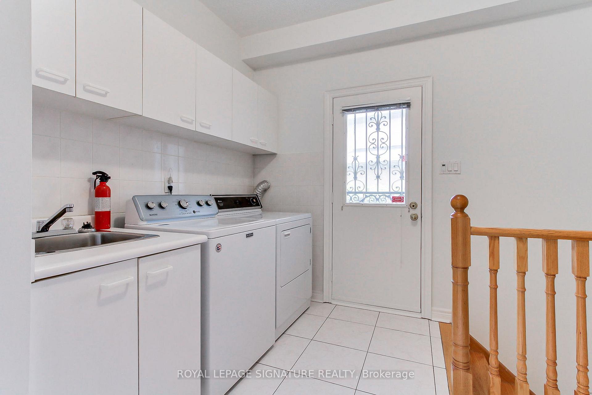 Photo 25 of 70 Graydon Crescent, Richmond Hill, Bayview Hill — HOMEH