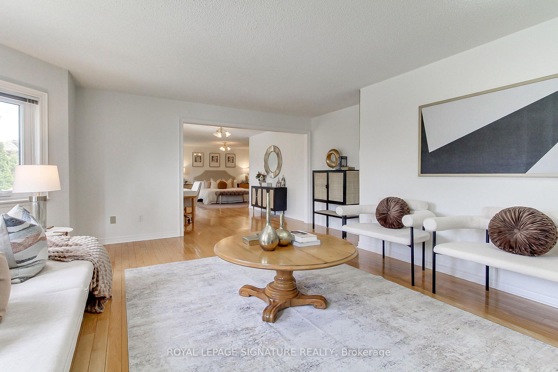 Photo 31 of 70 Graydon Crescent, Richmond Hill, Bayview Hill — HOMEH