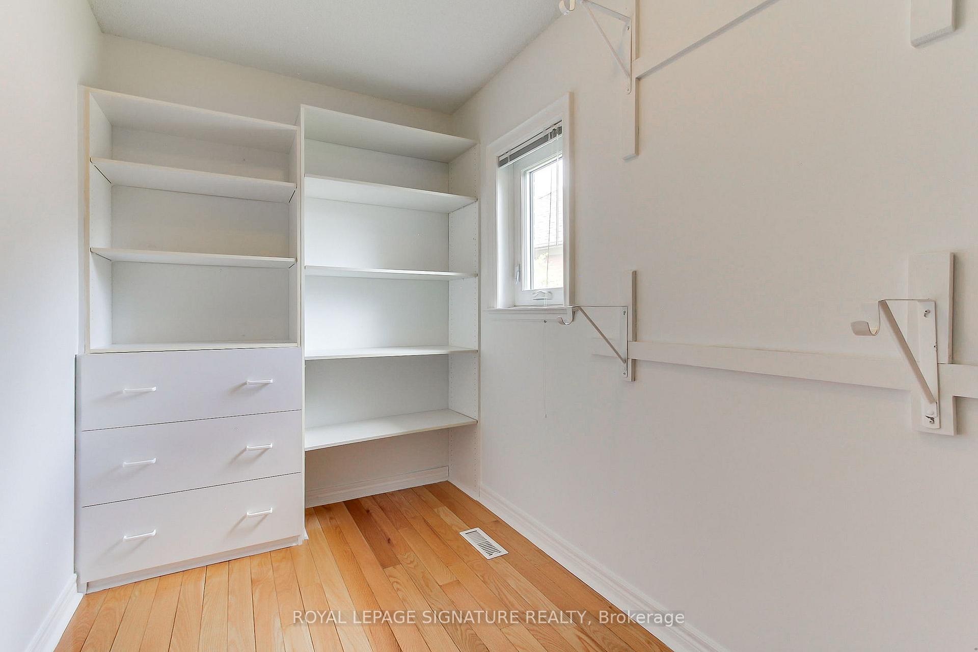 Photo 32 of 70 Graydon Crescent, Richmond Hill, Bayview Hill — HOMEH