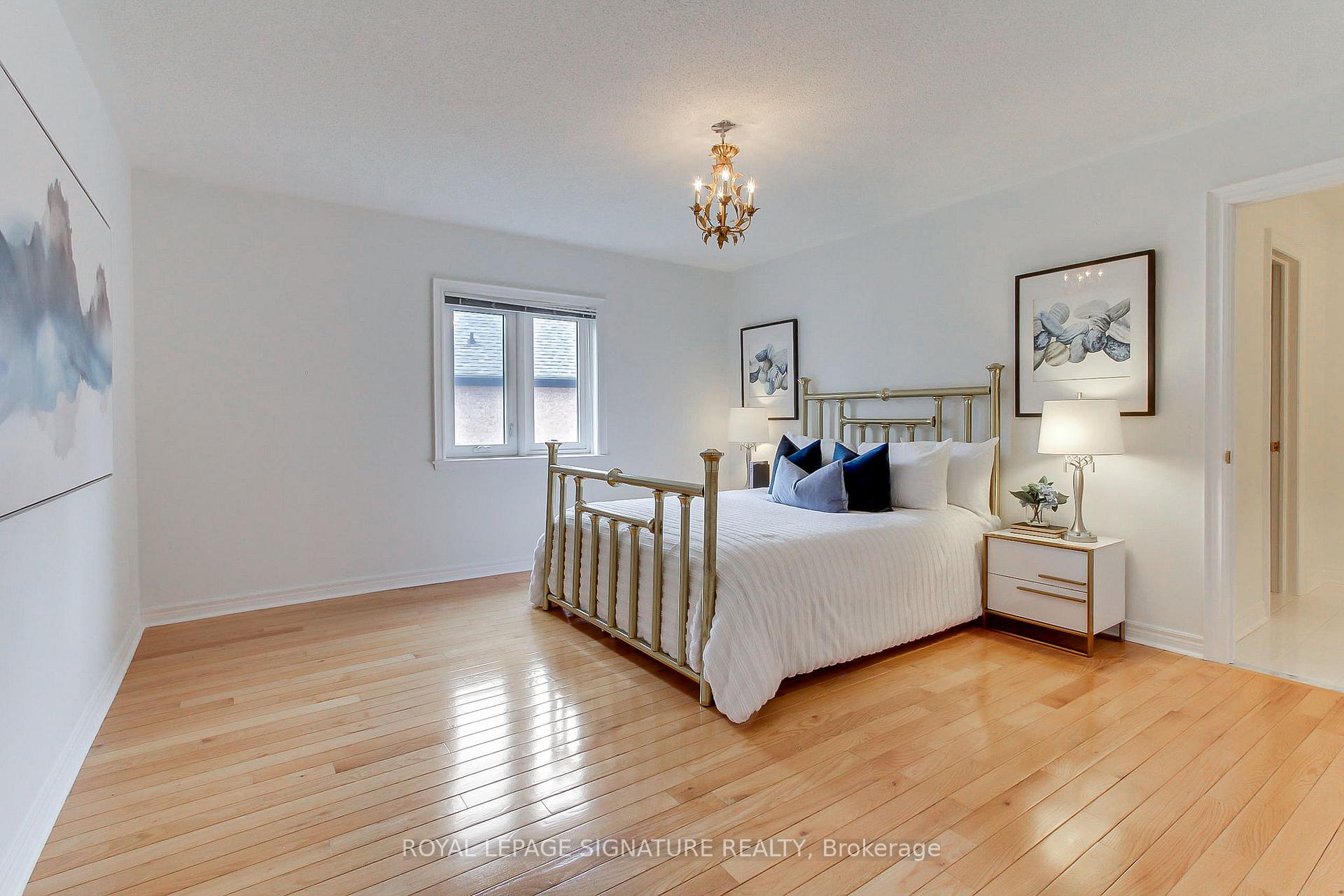 Photo 42 of 70 Graydon Crescent, Richmond Hill, Bayview Hill — HOMEH
