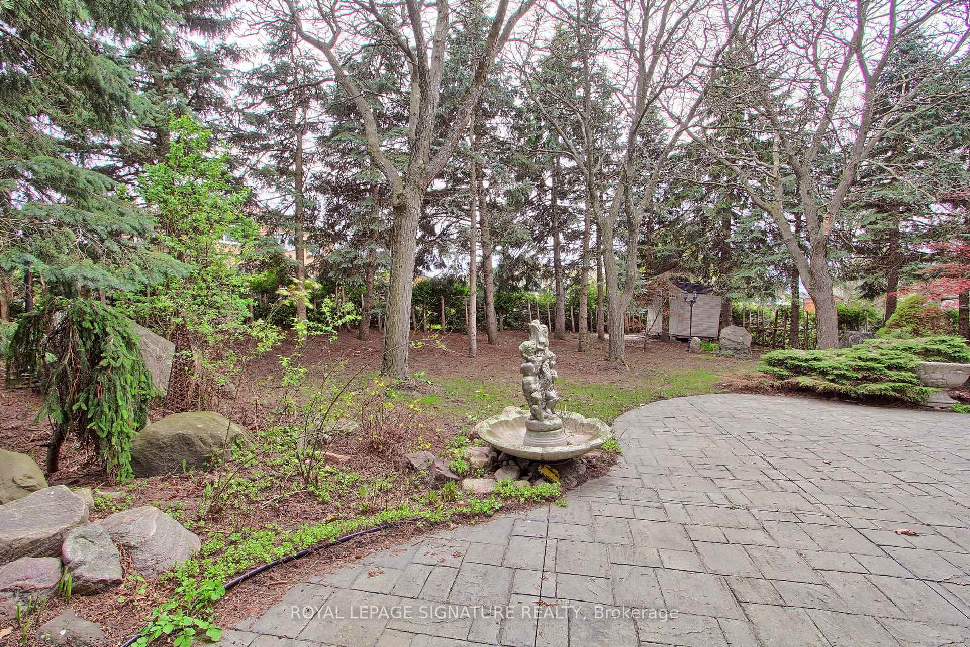 Photo 48 of 70 Graydon Crescent, Richmond Hill, Bayview Hill — HOMEH