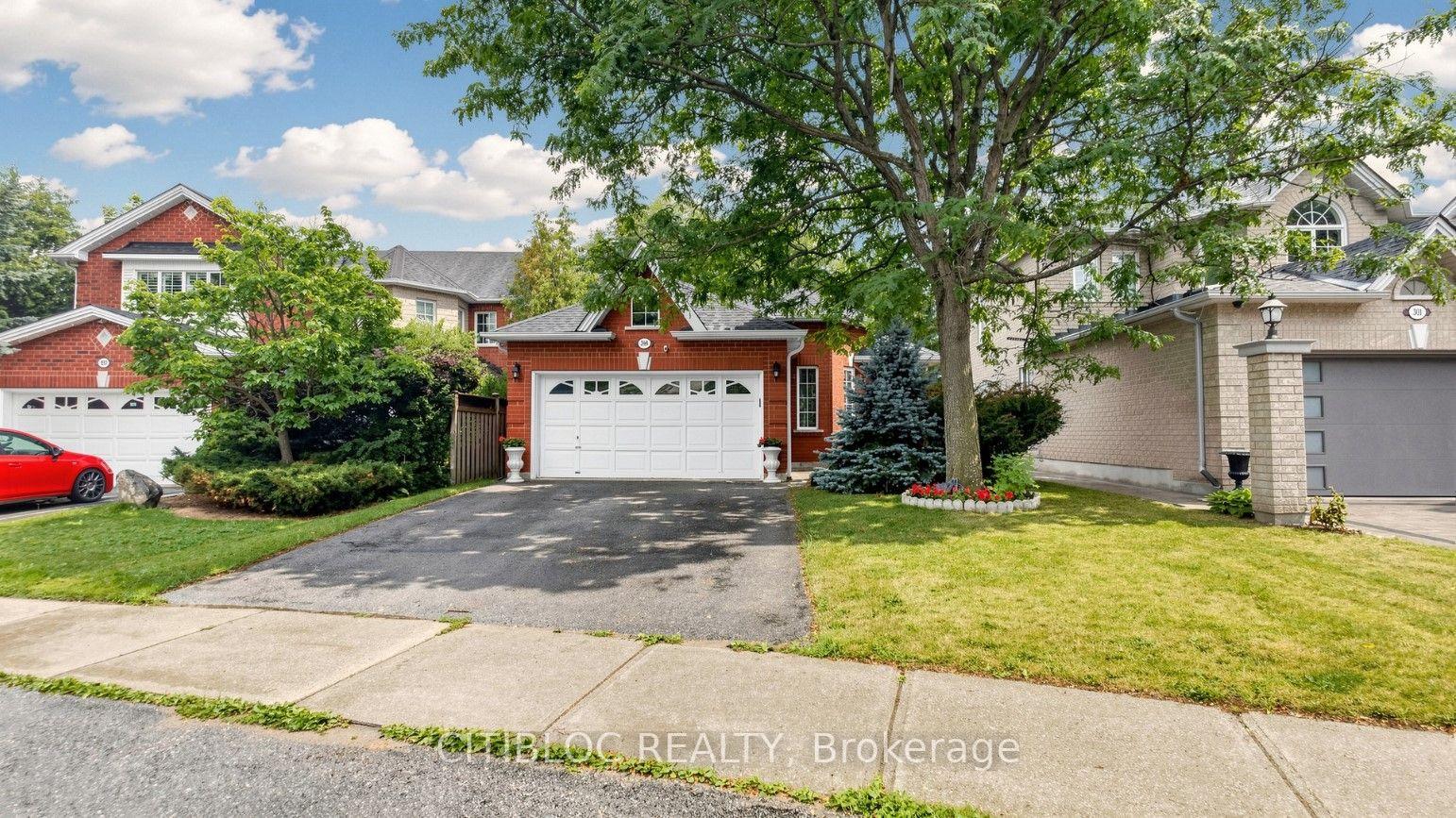 Front of 299 Tupper Boulevard