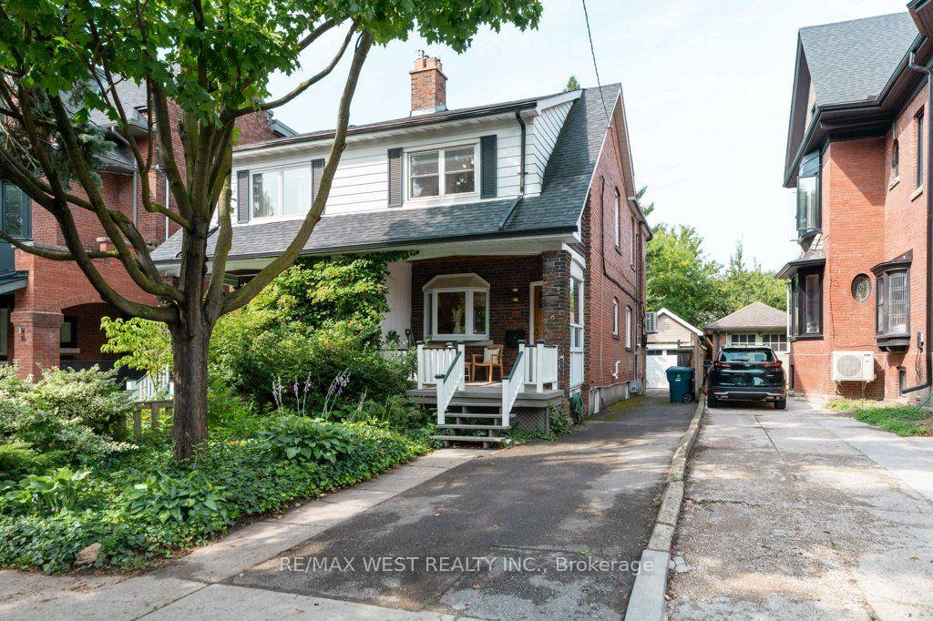 Photo 1 of 40 Delaware Avenue, Toronto, Palmerston-Little Italy — HOMEH
