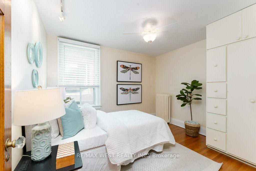 Photo 26 of 40 Delaware Avenue, Toronto, Palmerston-Little Italy — HOMEH
