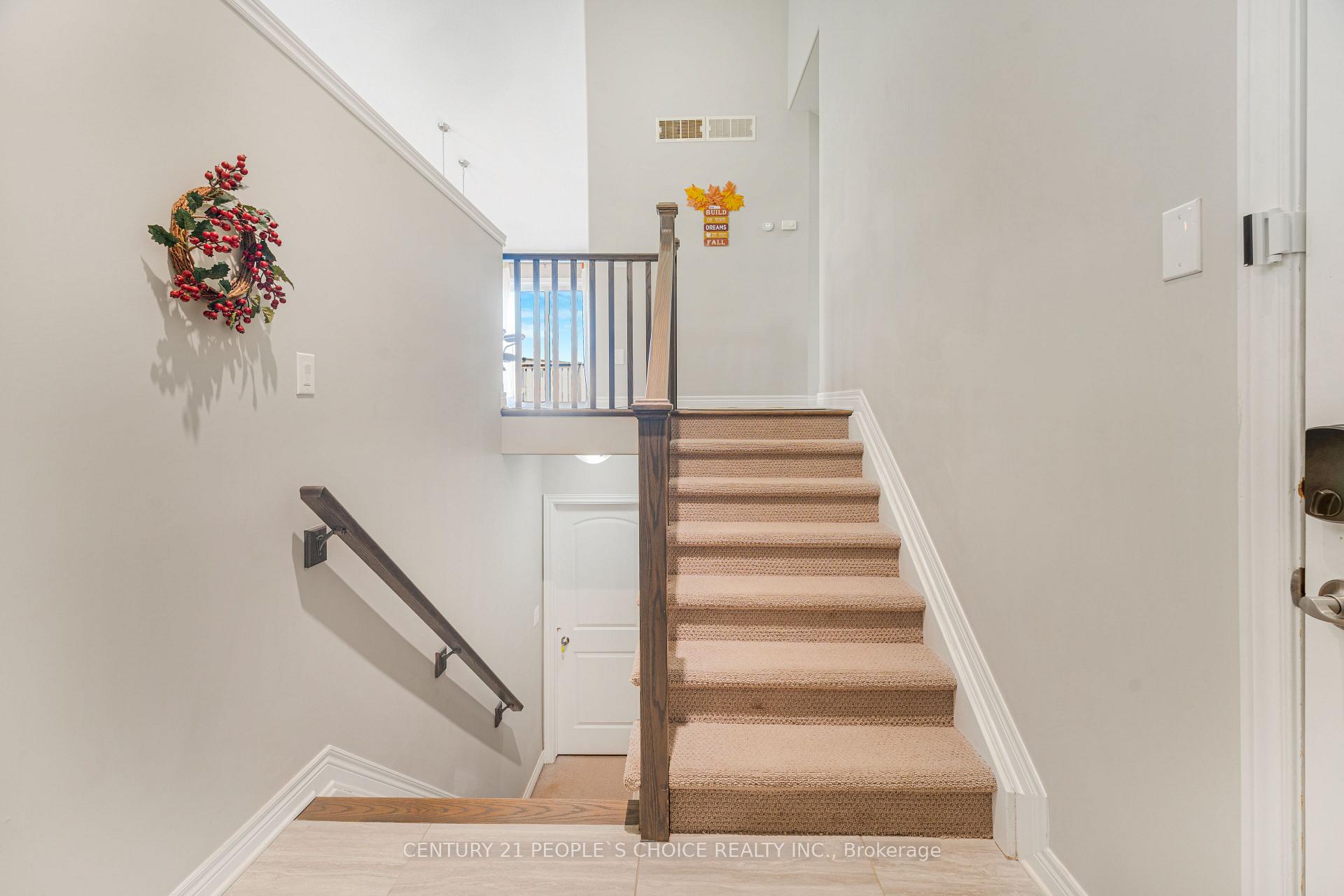 Photo 3 of 6534 Sam Iorfida Drive, Niagara Falls, Oldfield — HOMEH
