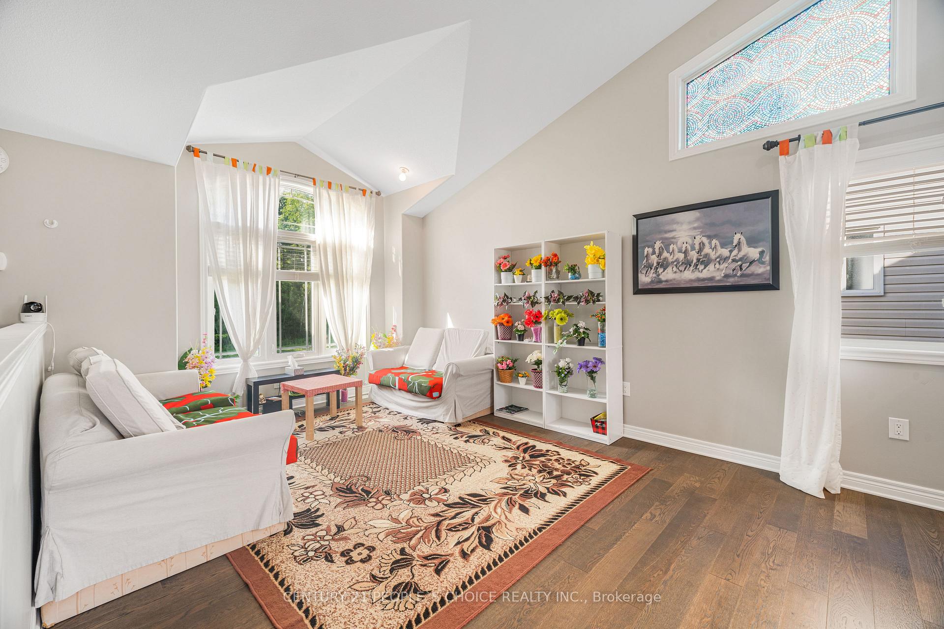 Photo 7 of 6534 Sam Iorfida Drive, Niagara Falls, Oldfield — HOMEH