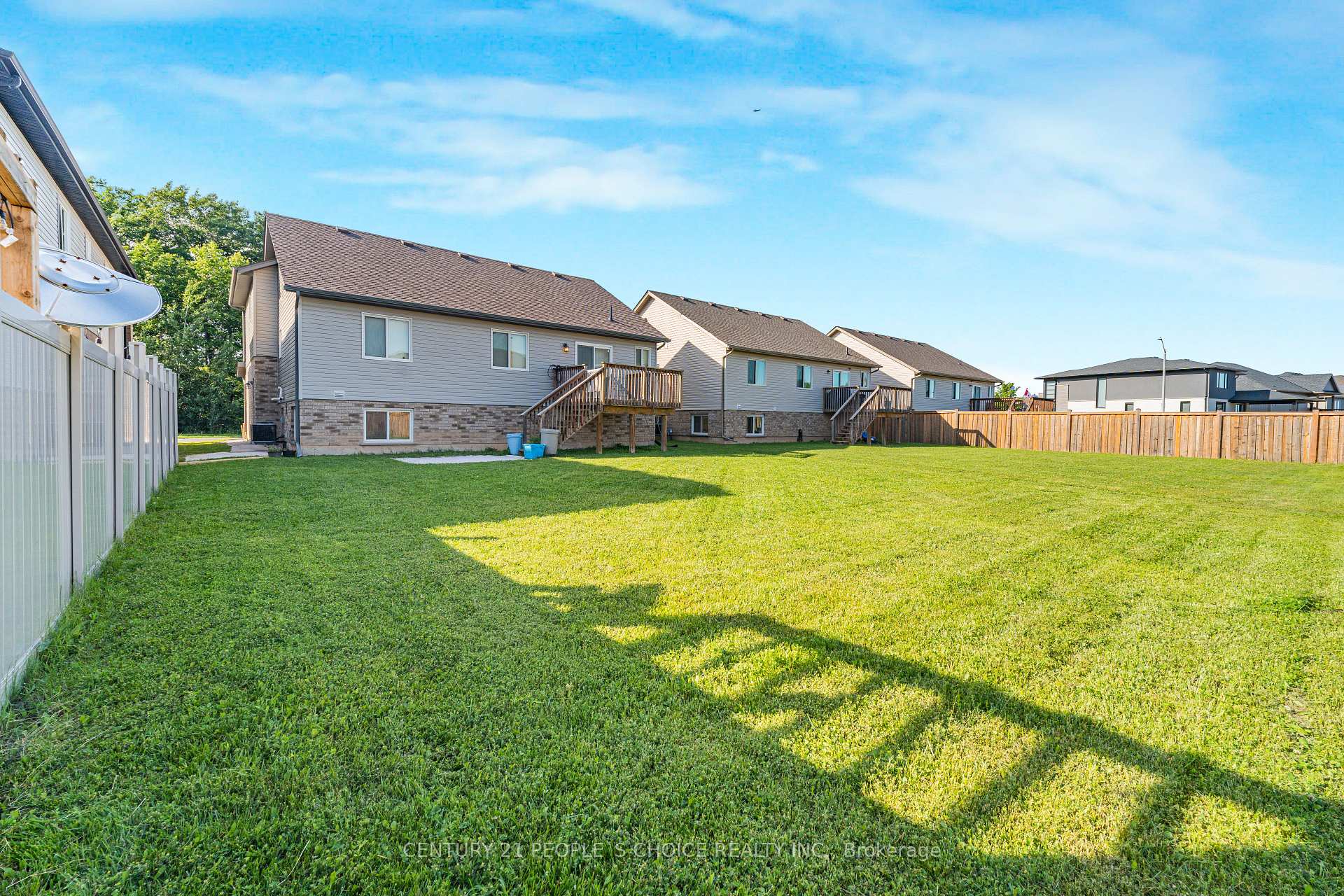 Photo 31 of 6534 Sam Iorfida Drive, Niagara Falls, Oldfield — HOMEH