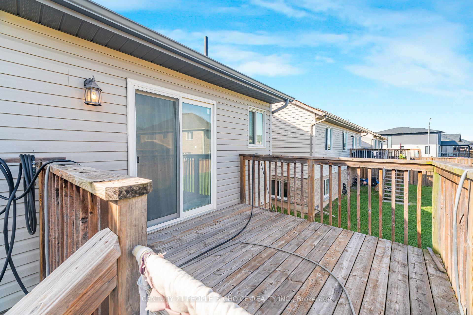 Photo 34 of 6534 Sam Iorfida Drive, Niagara Falls, Oldfield — HOMEH