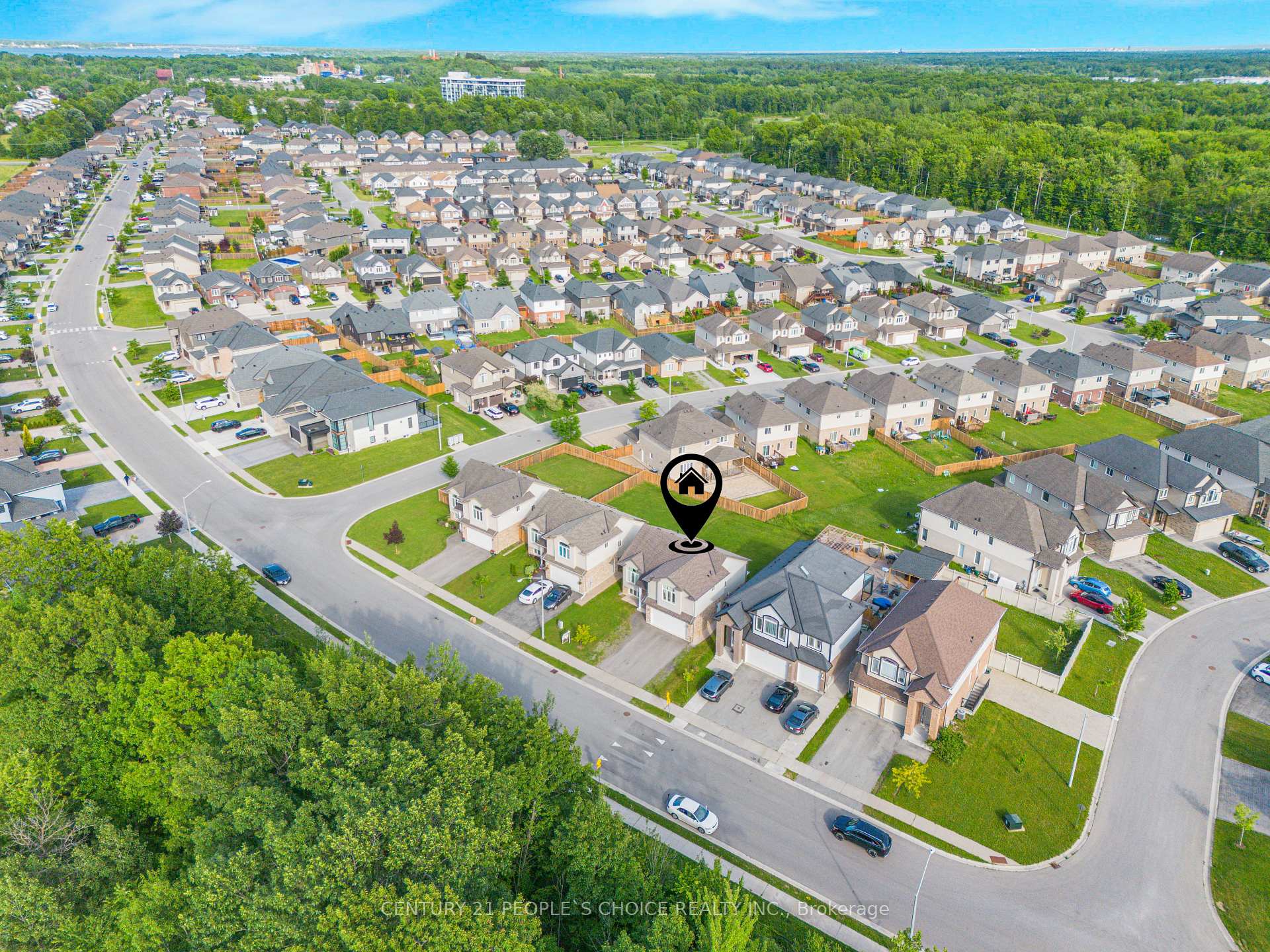 Photo 40 of 6534 Sam Iorfida Drive, Niagara Falls, Oldfield — HOMEH