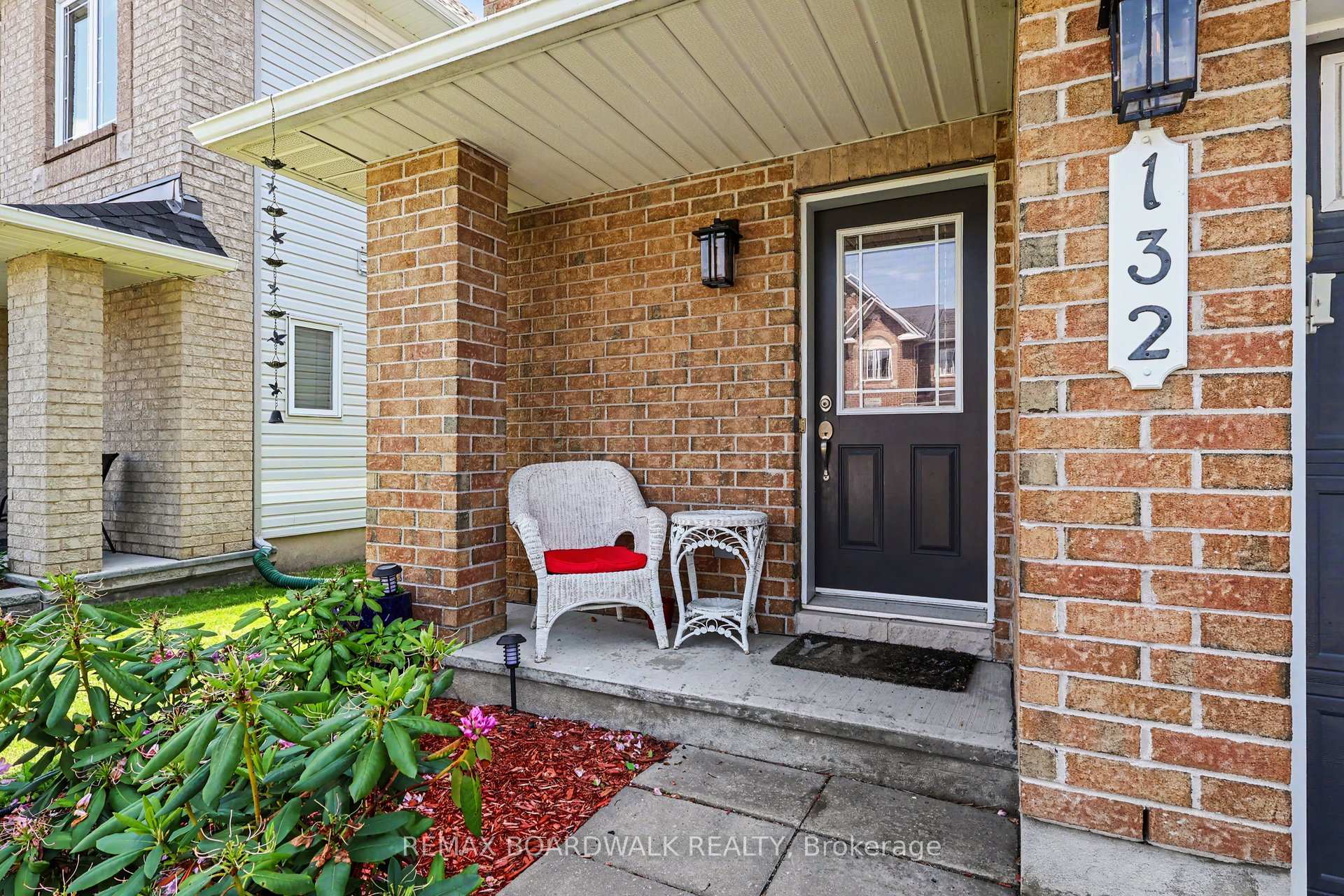 Photo 2 of 132 Montmorency Way, Ottawa, Avalon East — HOMEH