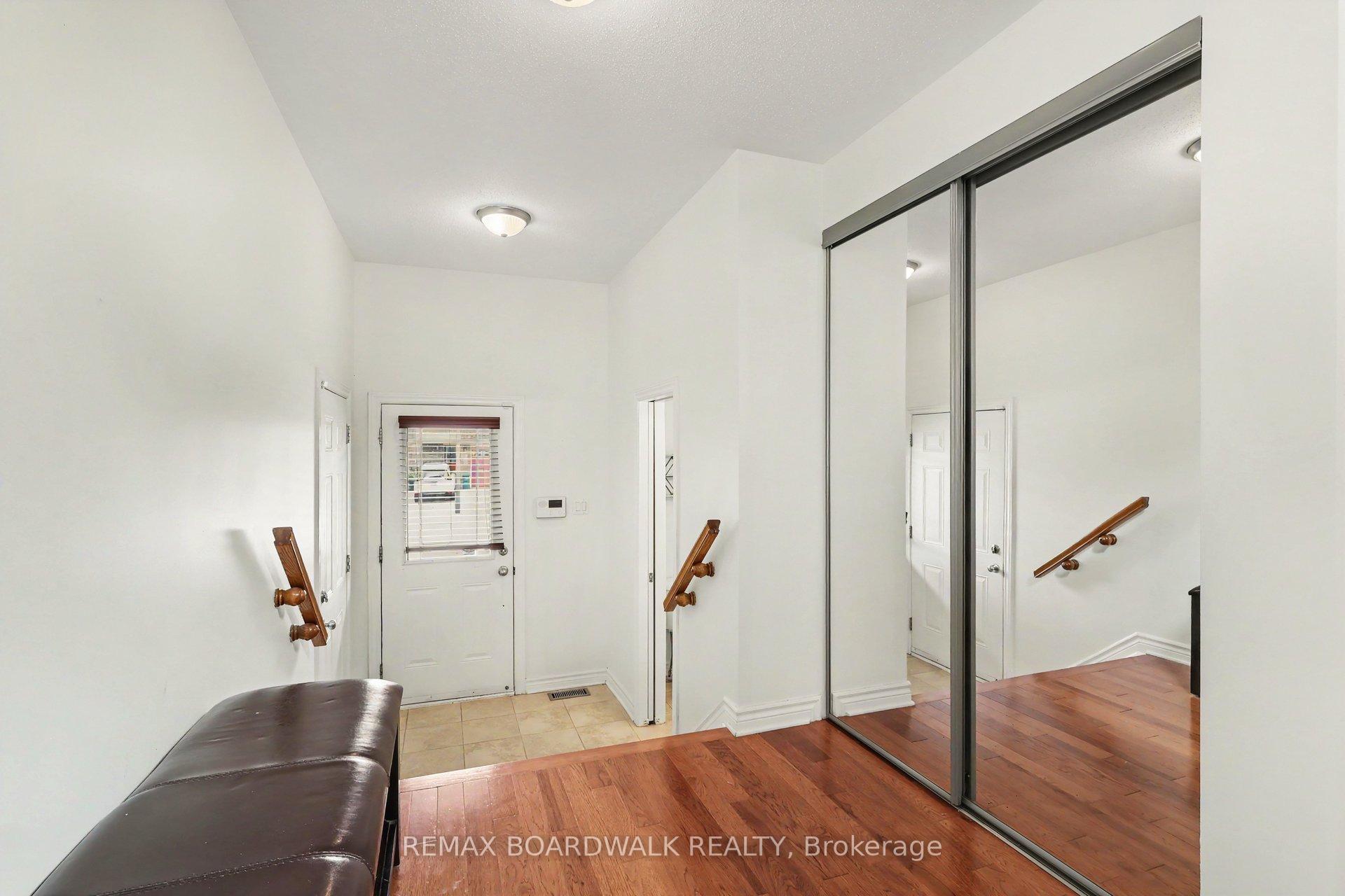 Photo 3 of 132 Montmorency Way, Ottawa, Avalon East — HOMEH