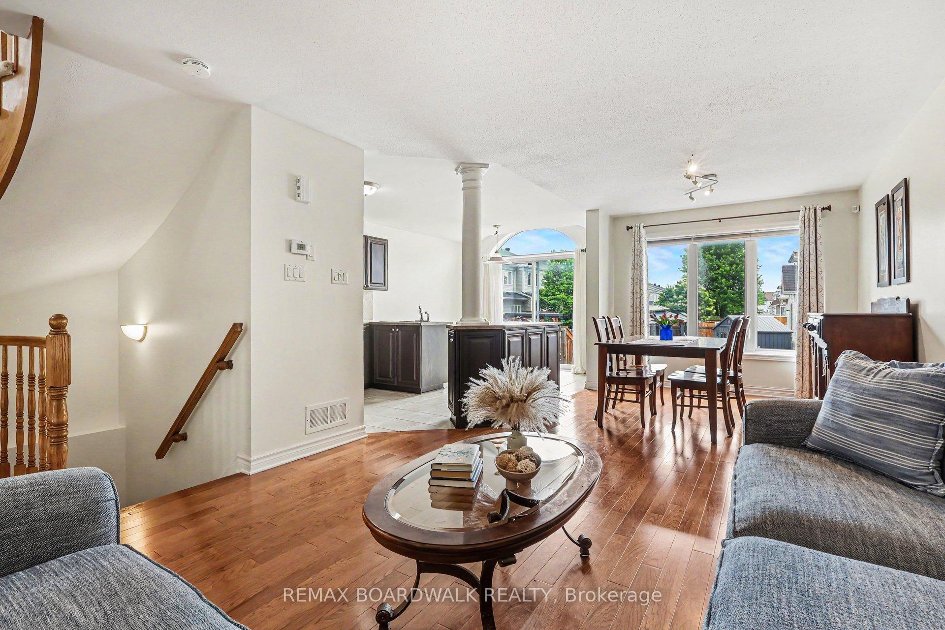 Photo 8 of 132 Montmorency Way, Ottawa, Avalon East — HOMEH