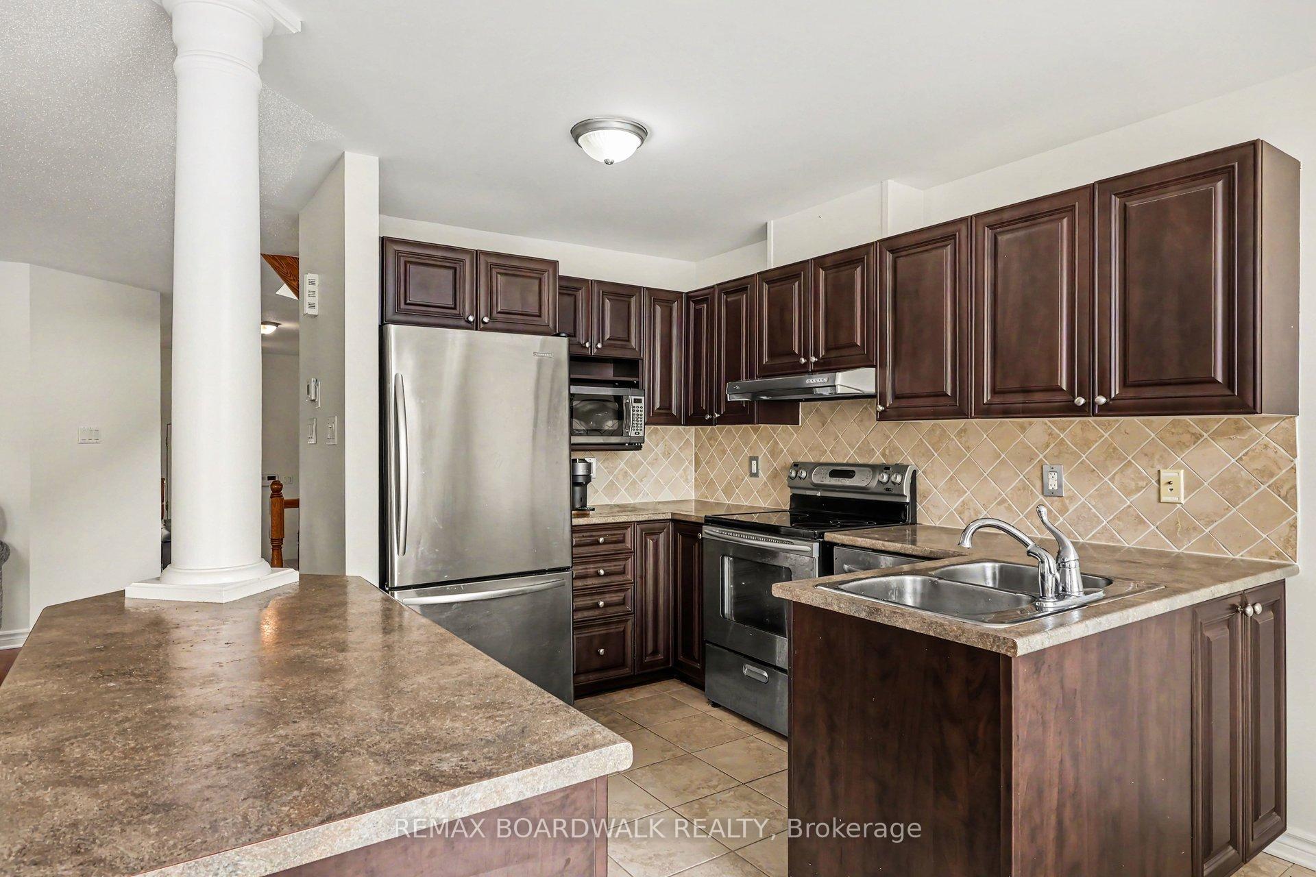 Photo 13 of 132 Montmorency Way, Ottawa, Avalon East — HOMEH