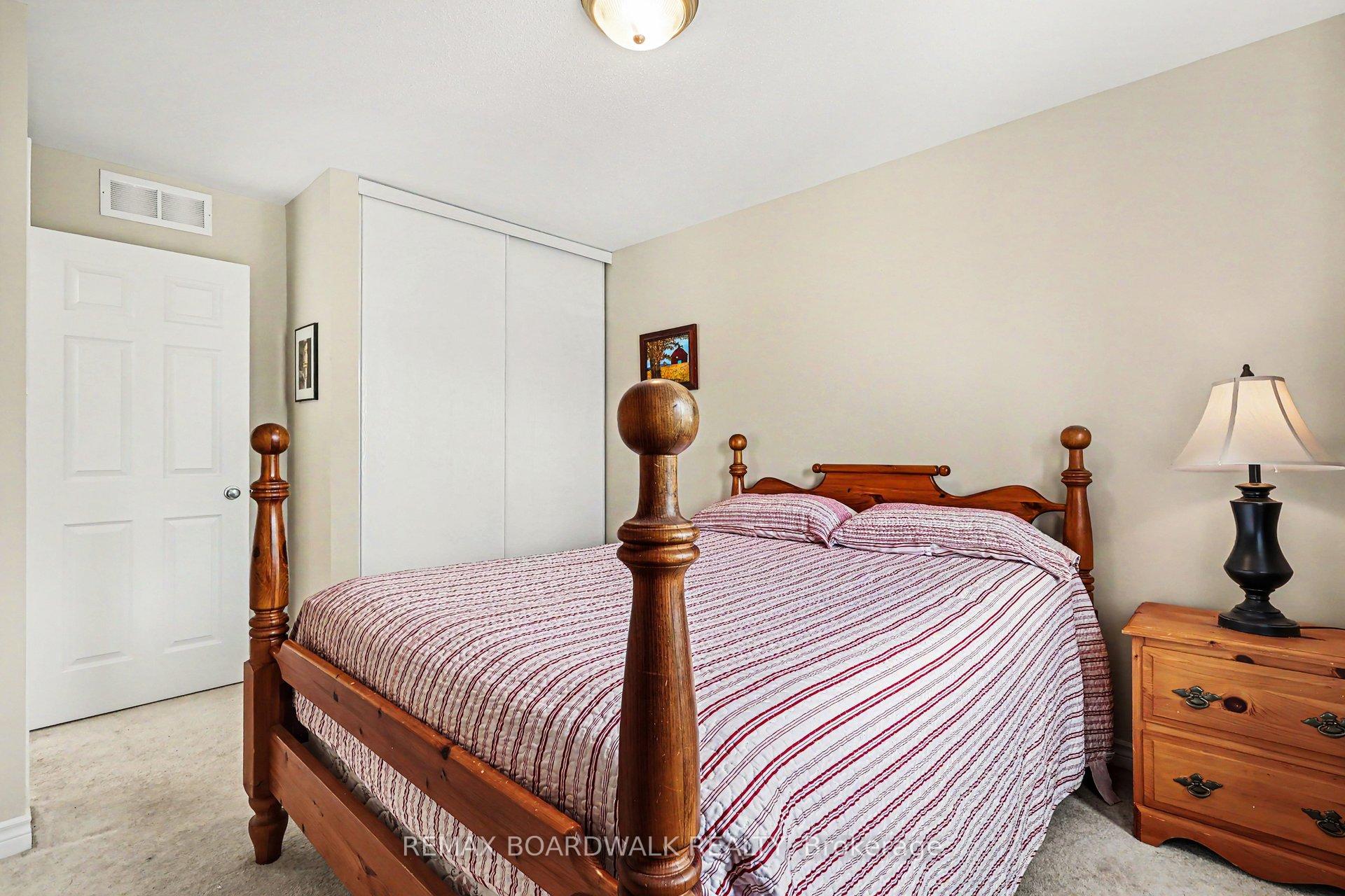 Photo 24 of 132 Montmorency Way, Ottawa, Avalon East — HOMEH