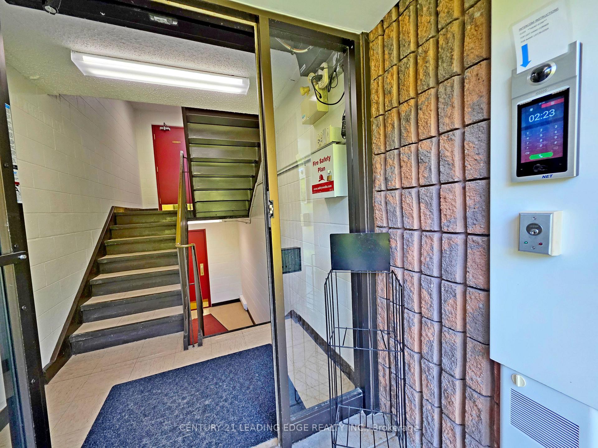 Photo 11 of Unit 206, 74 The Queensway, Georgina, Keswick North — HOMEH