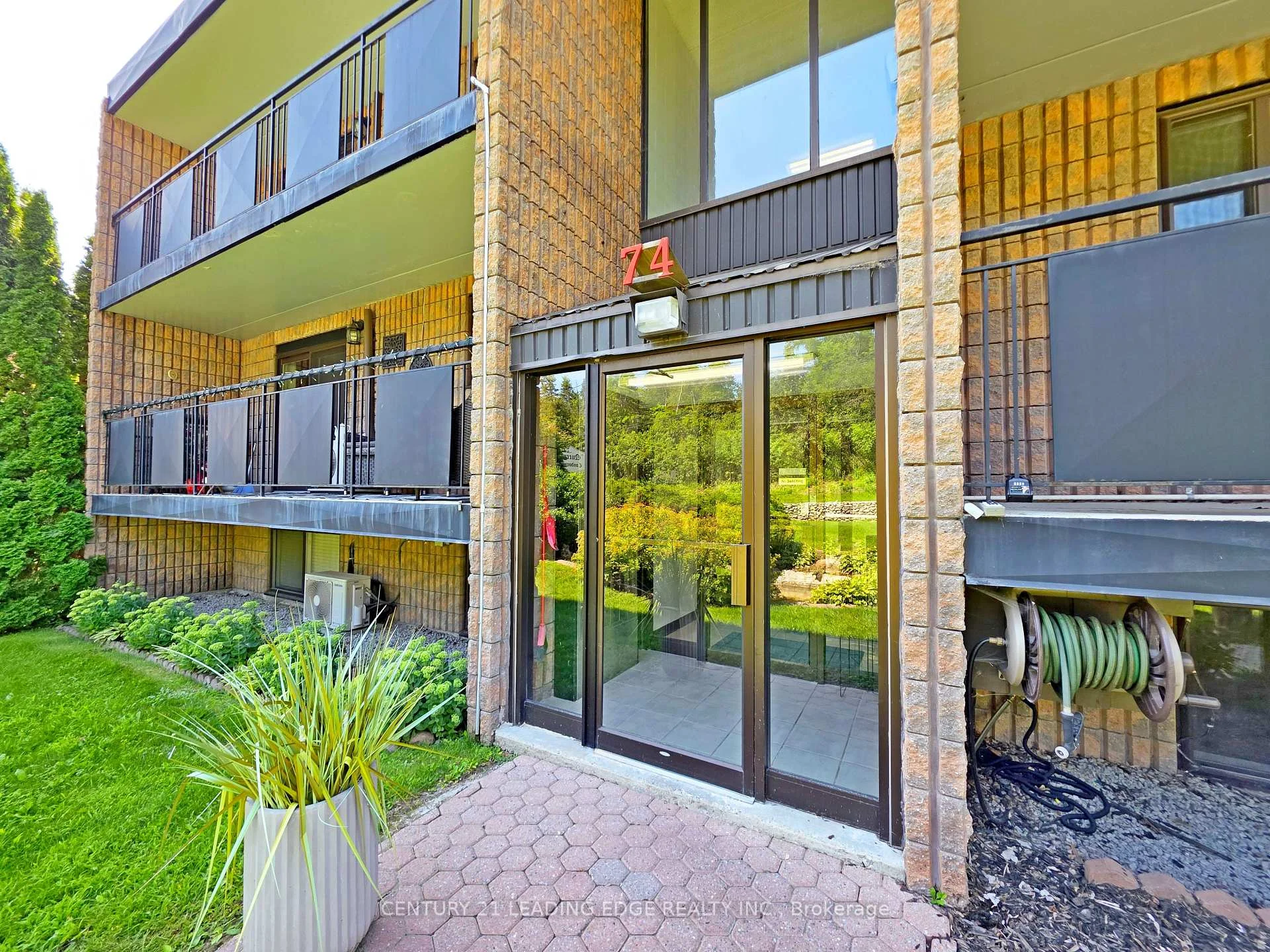 Photo 34 of Unit 206, 74 The Queensway, Georgina, Keswick North — HOMEH