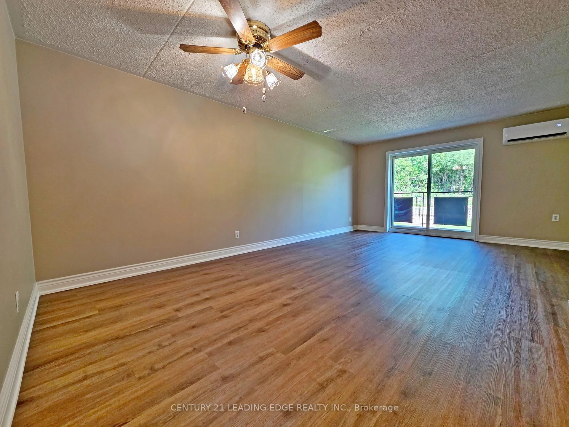 Photo 44 of Unit 206, 74 The Queensway, Georgina, Keswick North — HOMEH