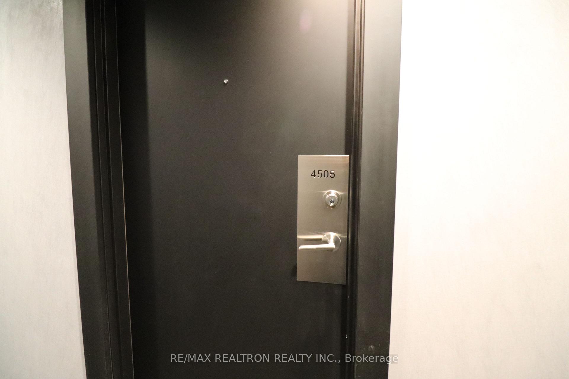 Photo 2 of Unit 4505, 87 Peter Street, Toronto, Waterfront Communities — HOMEH