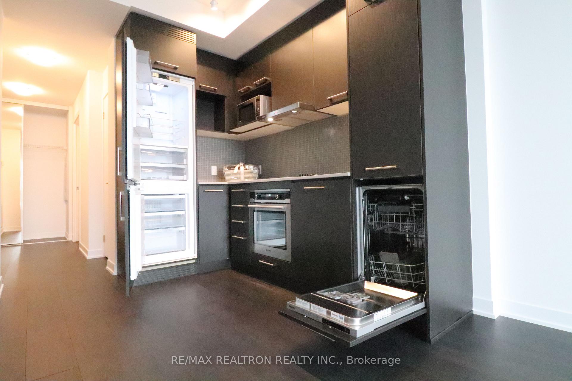 Photo 8 of Unit 4505, 87 Peter Street, Toronto, Waterfront Communities — HOMEH