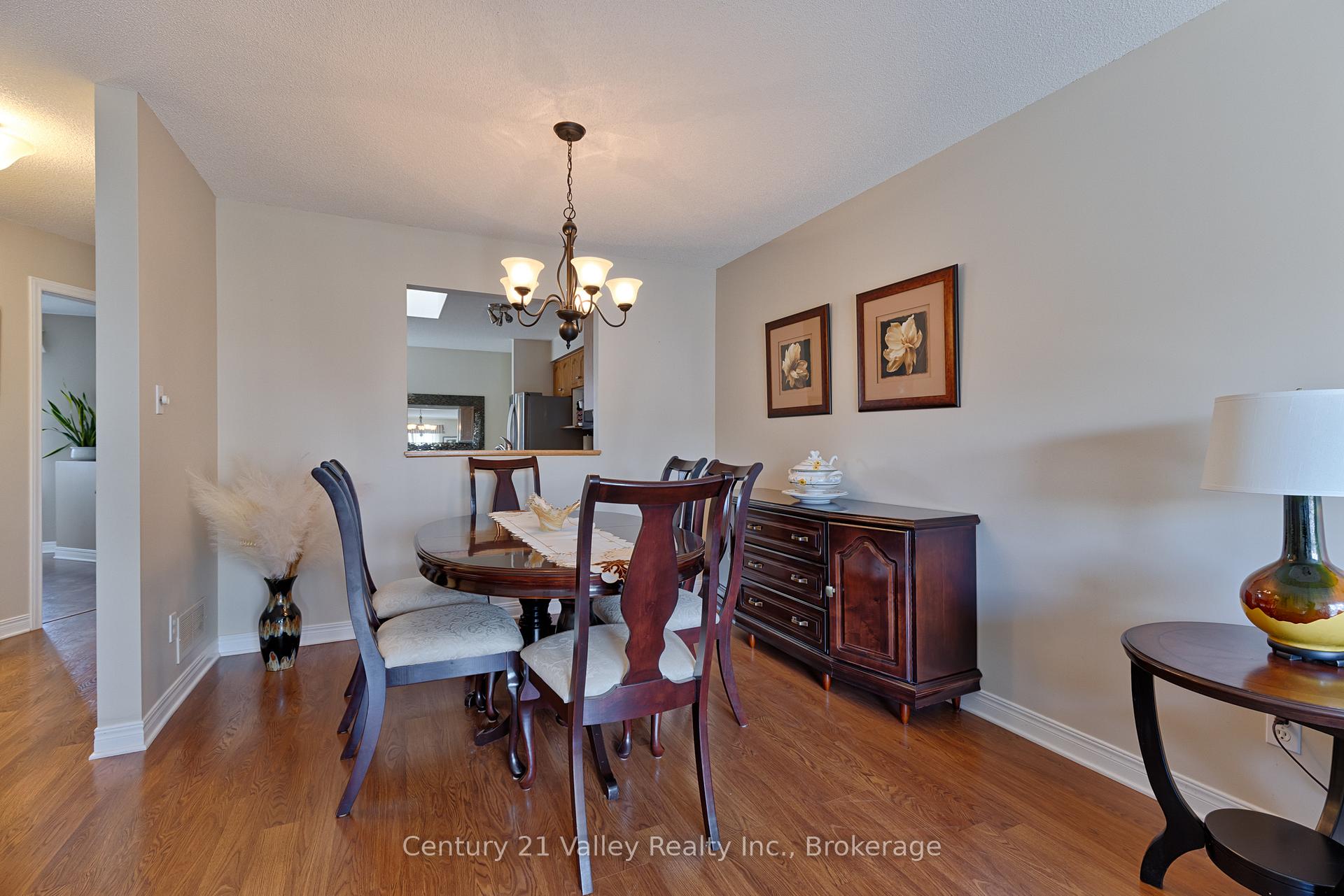 Photo 27 of 439 Mayhew Street, Renfrew, Renfrew — HOMEH