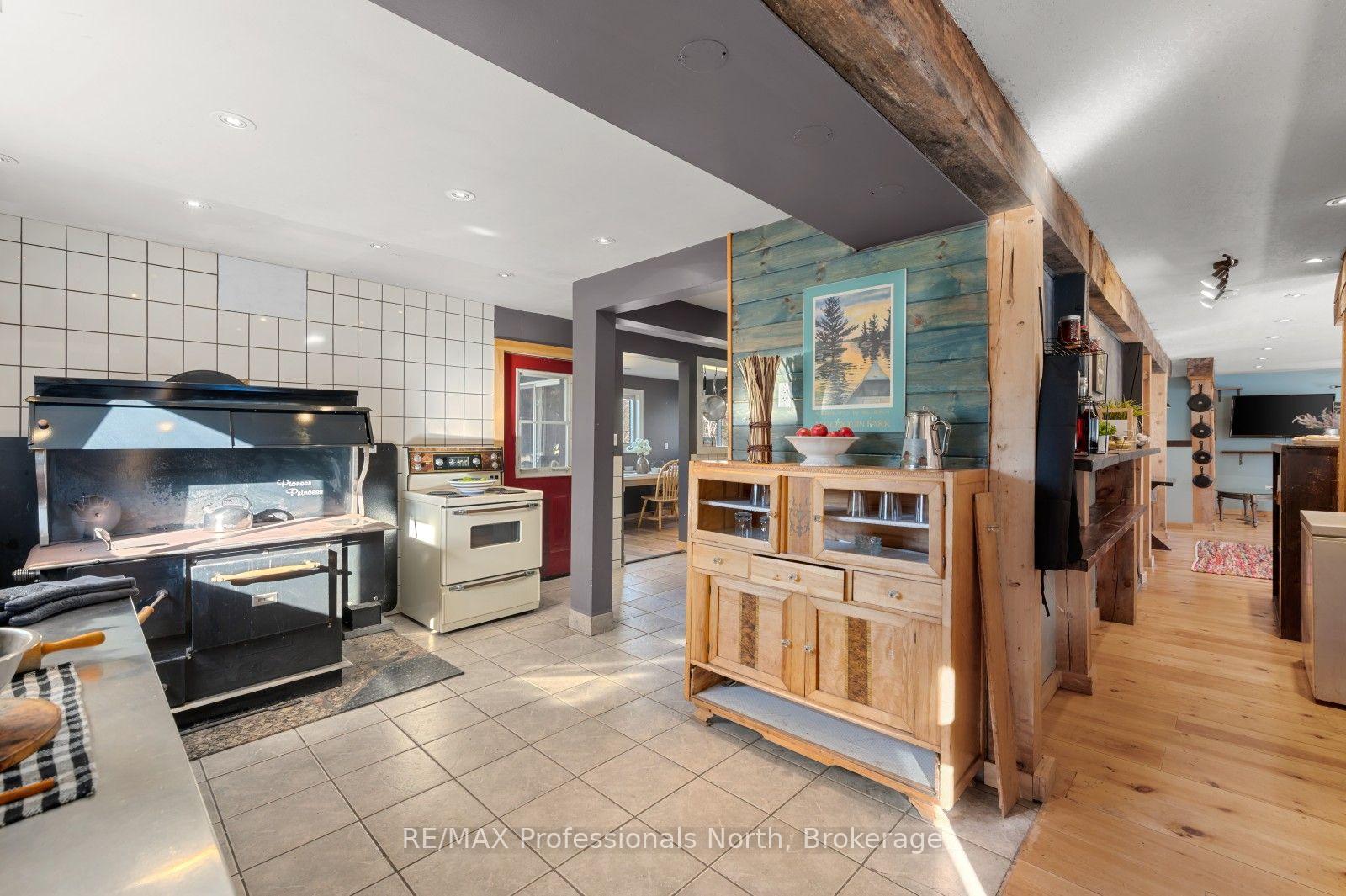 Photo 12 of 4167 Loop Road, Dysart et al, Harcourt — HOMEH