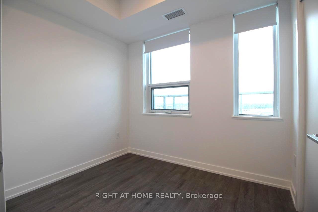 Photo 15 of Unit 902, 21 Meadowdale Road, Vaughan, Vaughan Corporate Centre — HOMEH