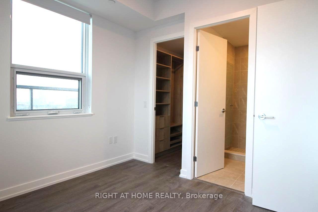 Photo 19 of Unit 902, 21 Meadowdale Road, Vaughan, Vaughan Corporate Centre — HOMEH