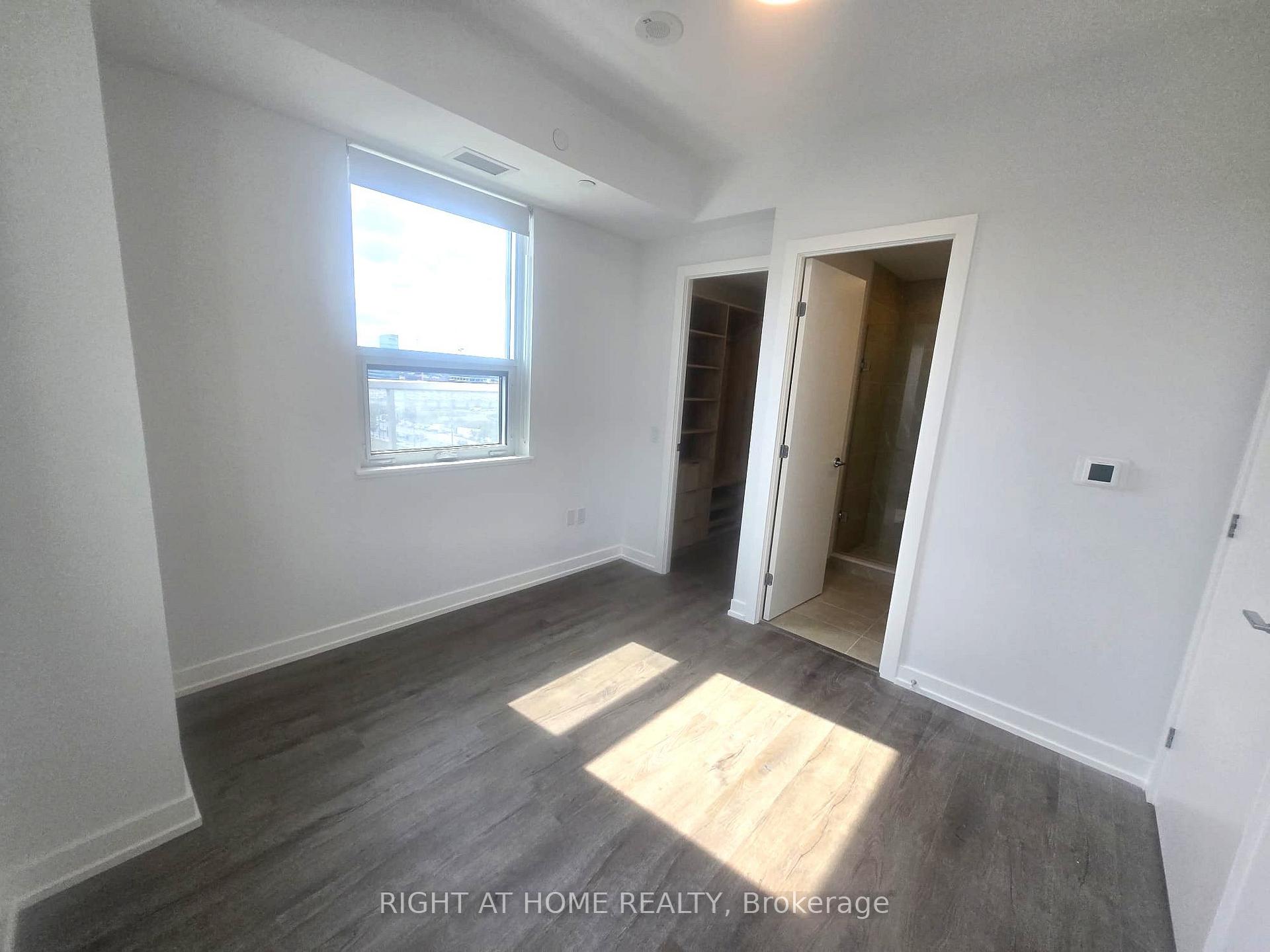 Photo 20 of Unit 902, 21 Meadowdale Road, Vaughan, Vaughan Corporate Centre — HOMEH