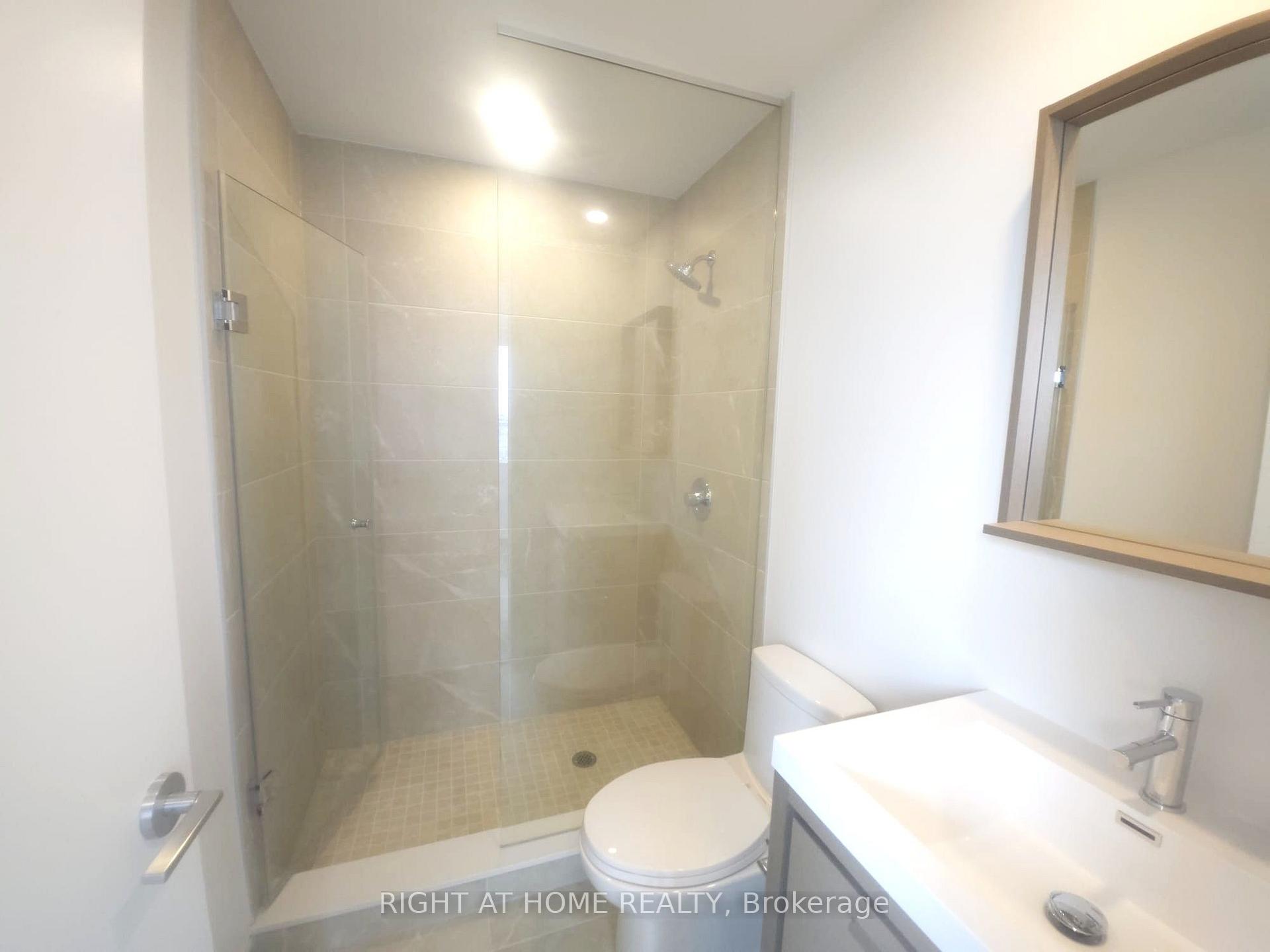 Photo 21 of Unit 902, 21 Meadowdale Road, Vaughan, Vaughan Corporate Centre — HOMEH