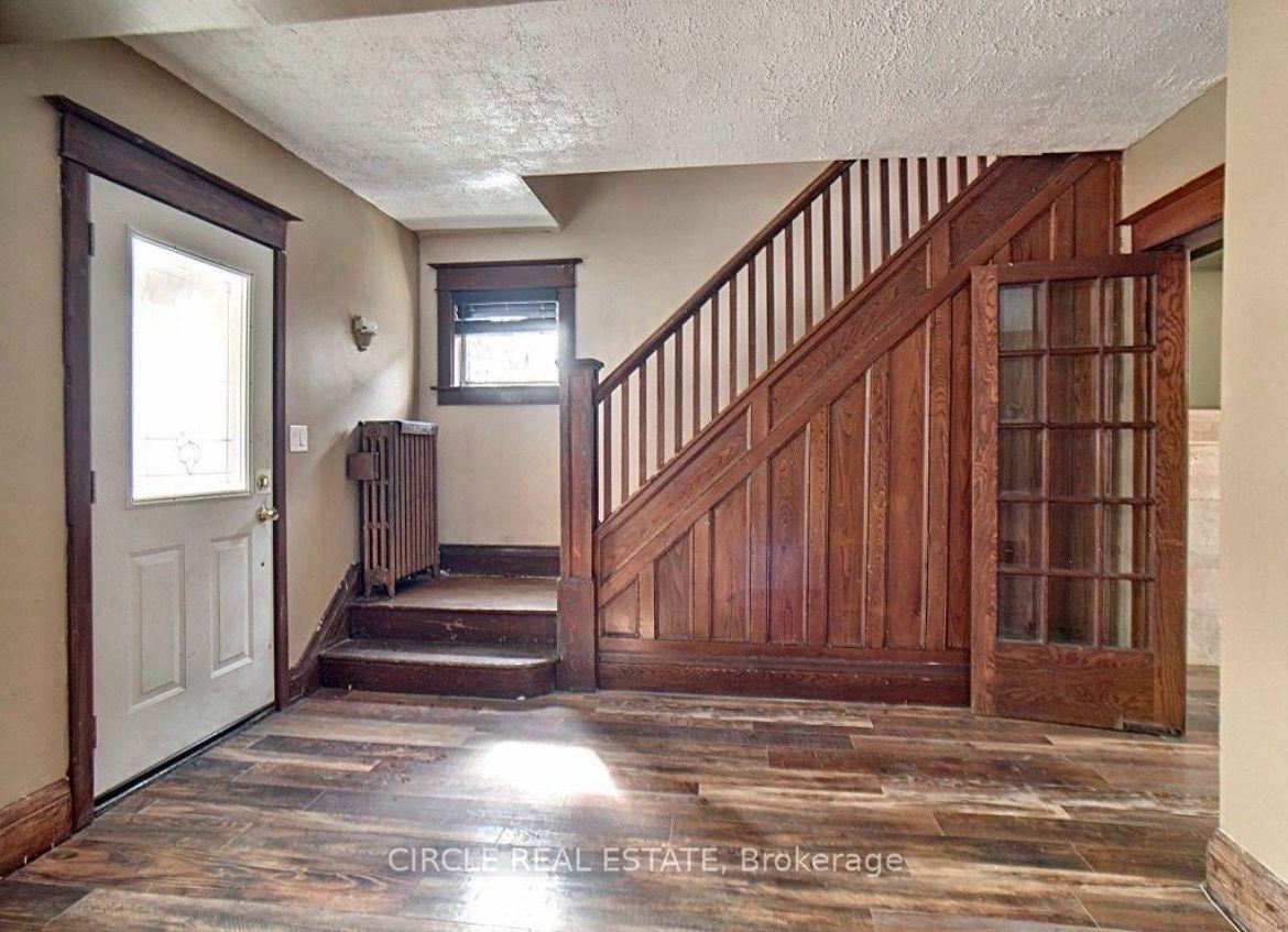 Photo 4 of 277 Niagara Street W, Welland, Prince Charles — HOMEH