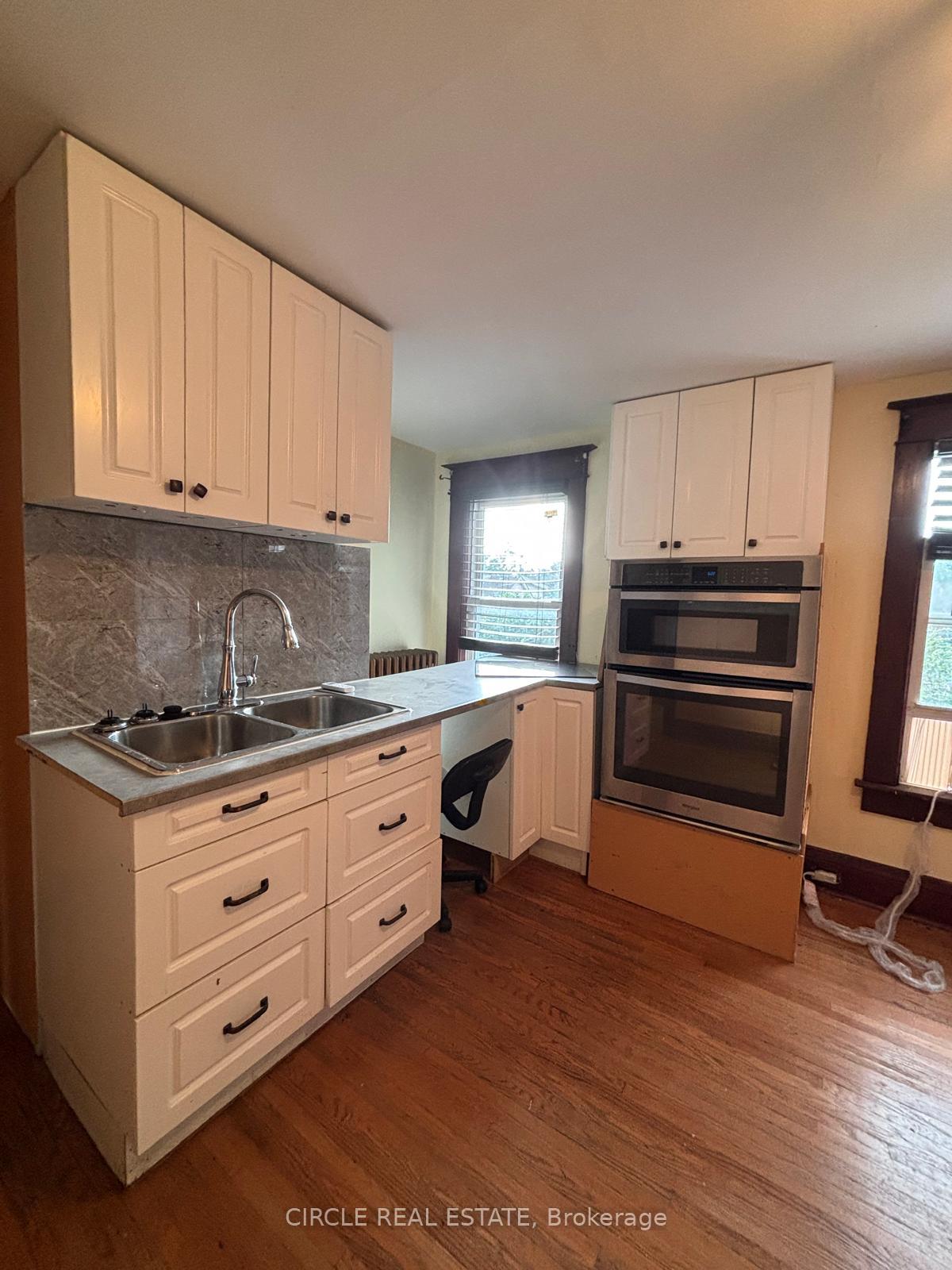 Photo 17 of 277 Niagara Street W, Welland, Prince Charles — HOMEH