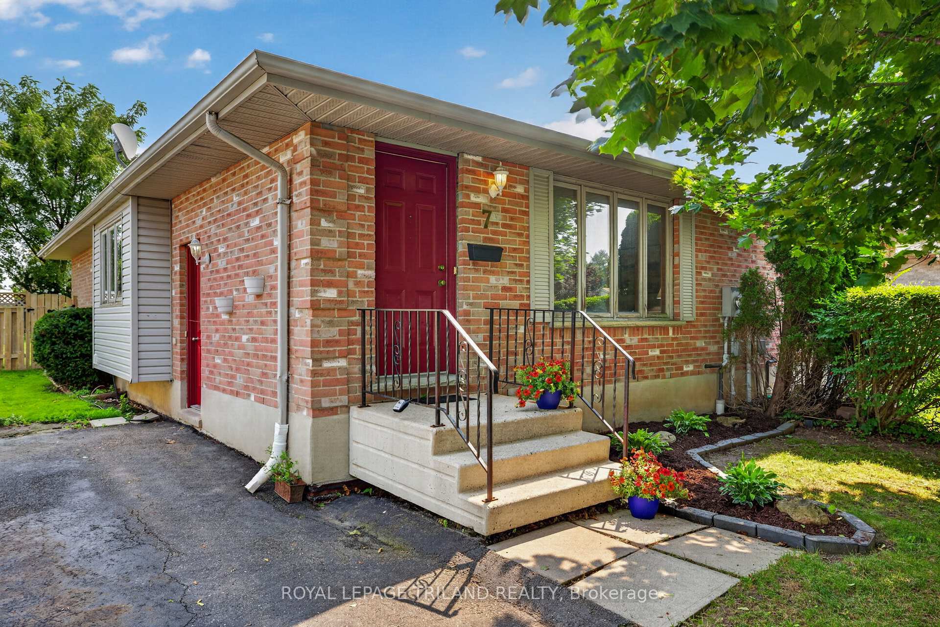 Photo of 7 Fanjoy Drive